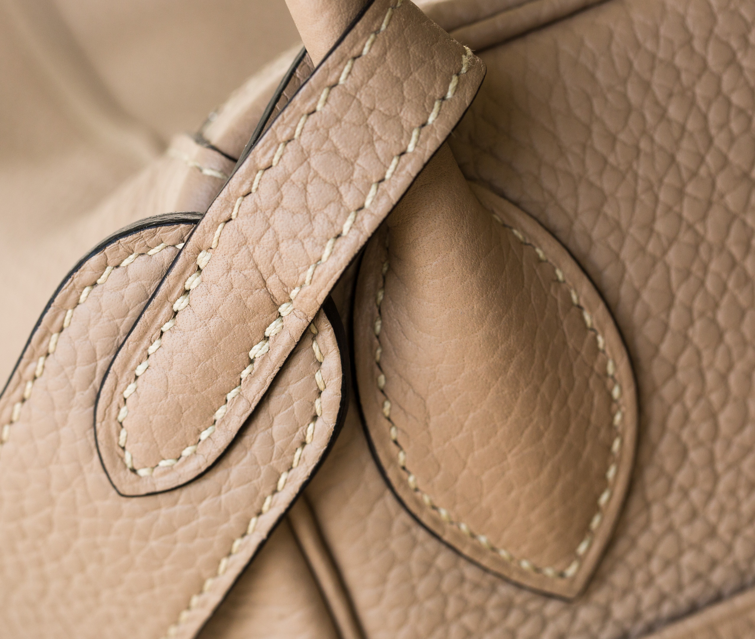 爱马仕Lindy包价格 Hermes CK81斑鸠灰原厂TC牛皮琳迪包30cm