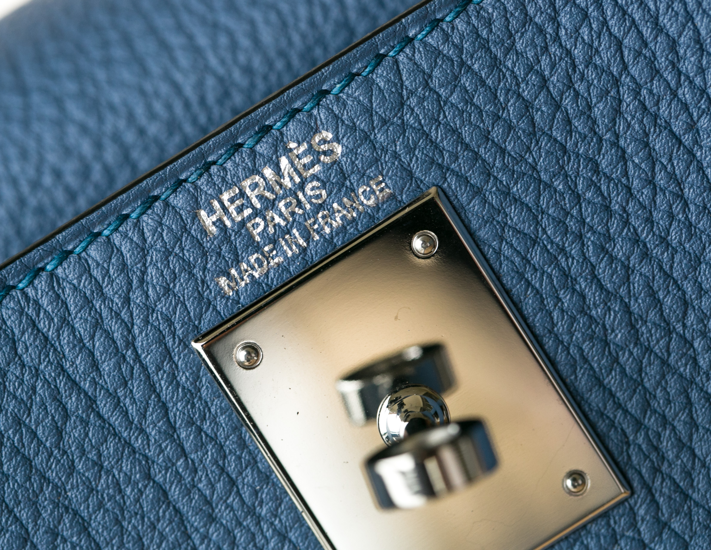 爱马仕Kelly包价格 Hermes 2R玛瑙蓝原厂togo牛皮凯莉包28cm 银扣