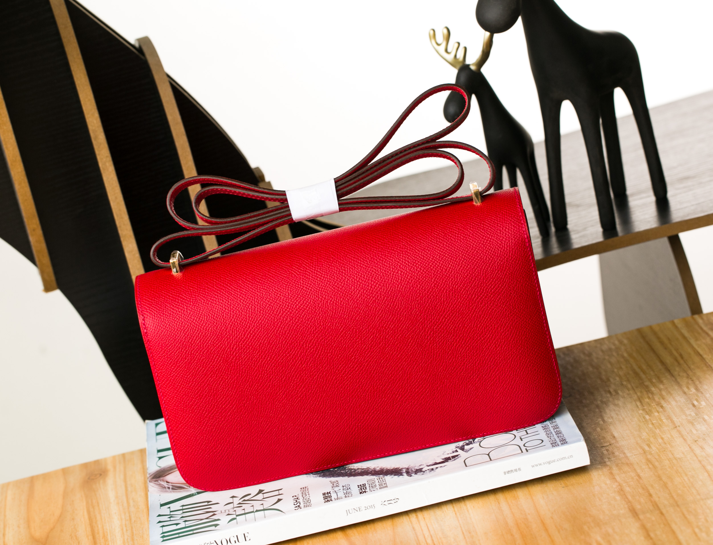 爱马仕包包官网 Hermes Constance空姐包26cm Q5国旗红进口epsom牛皮