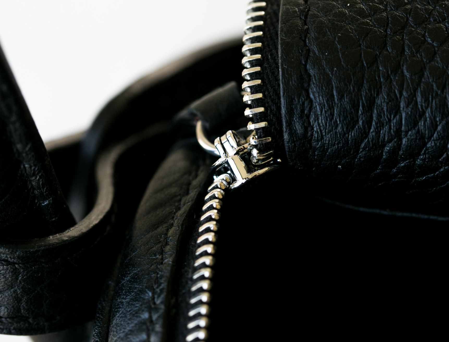 爱马仕琳迪包价格 Hermes CK89黑色原产togo牛皮Lindy包26cm