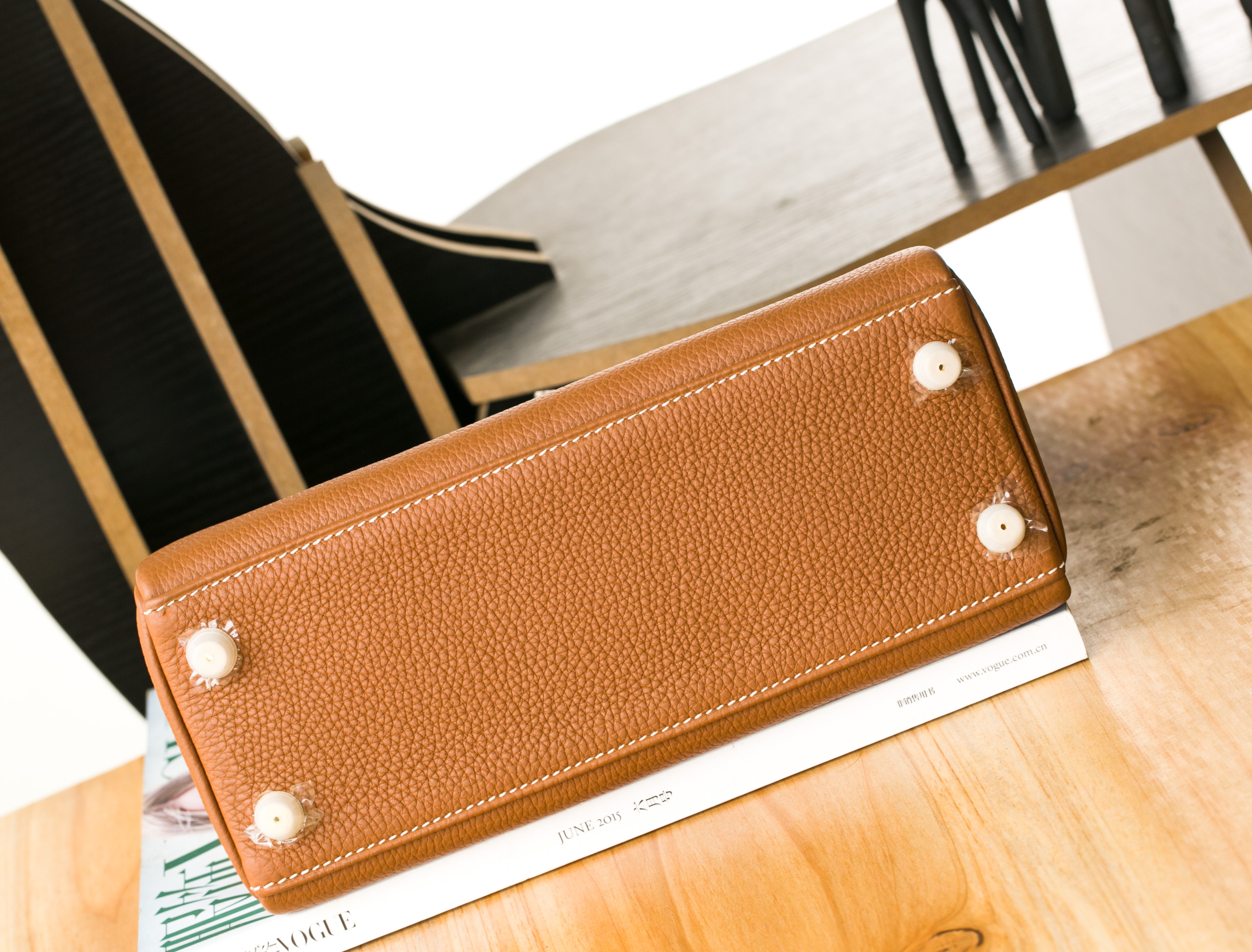 爱马仕包包官网 Hermes Kelly28cm CK37金色进口togo牛皮凯莉包