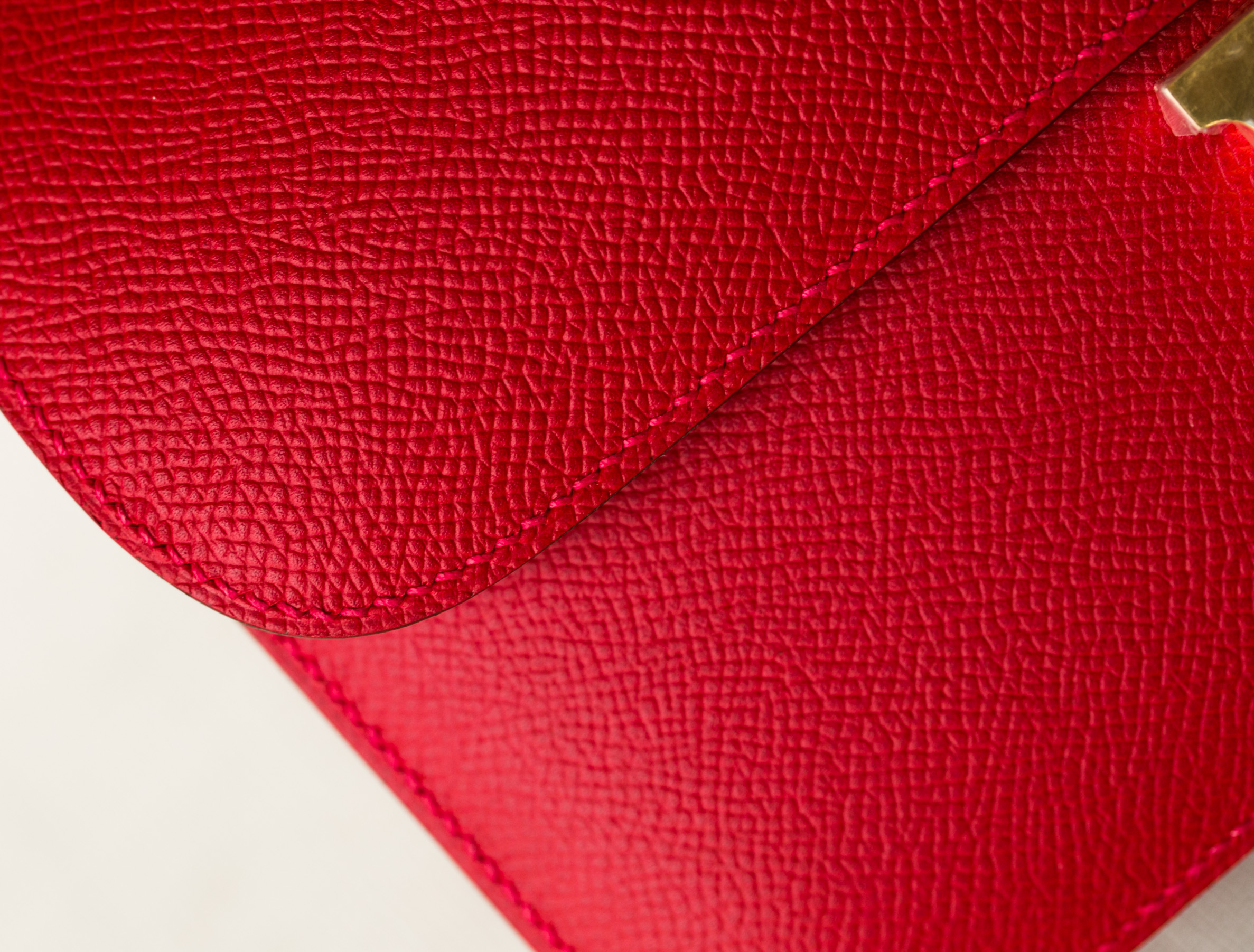 爱马仕包包官网 Hermes Constance空姐包26cm Q5国旗红进口epsom牛皮