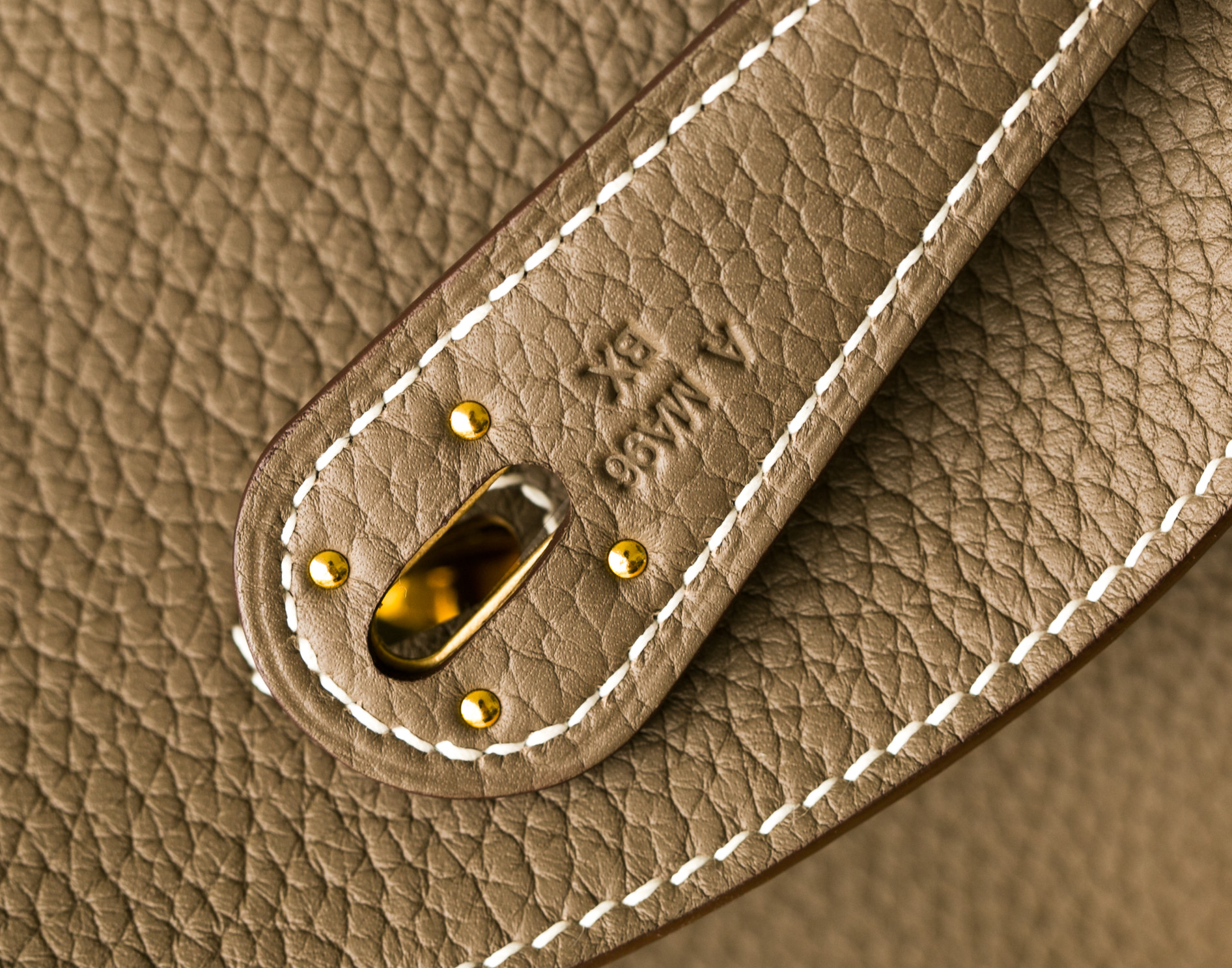 爱马仕琳迪包 Hermes Lindy30cm CK18大象灰进口togo牛皮 金扣