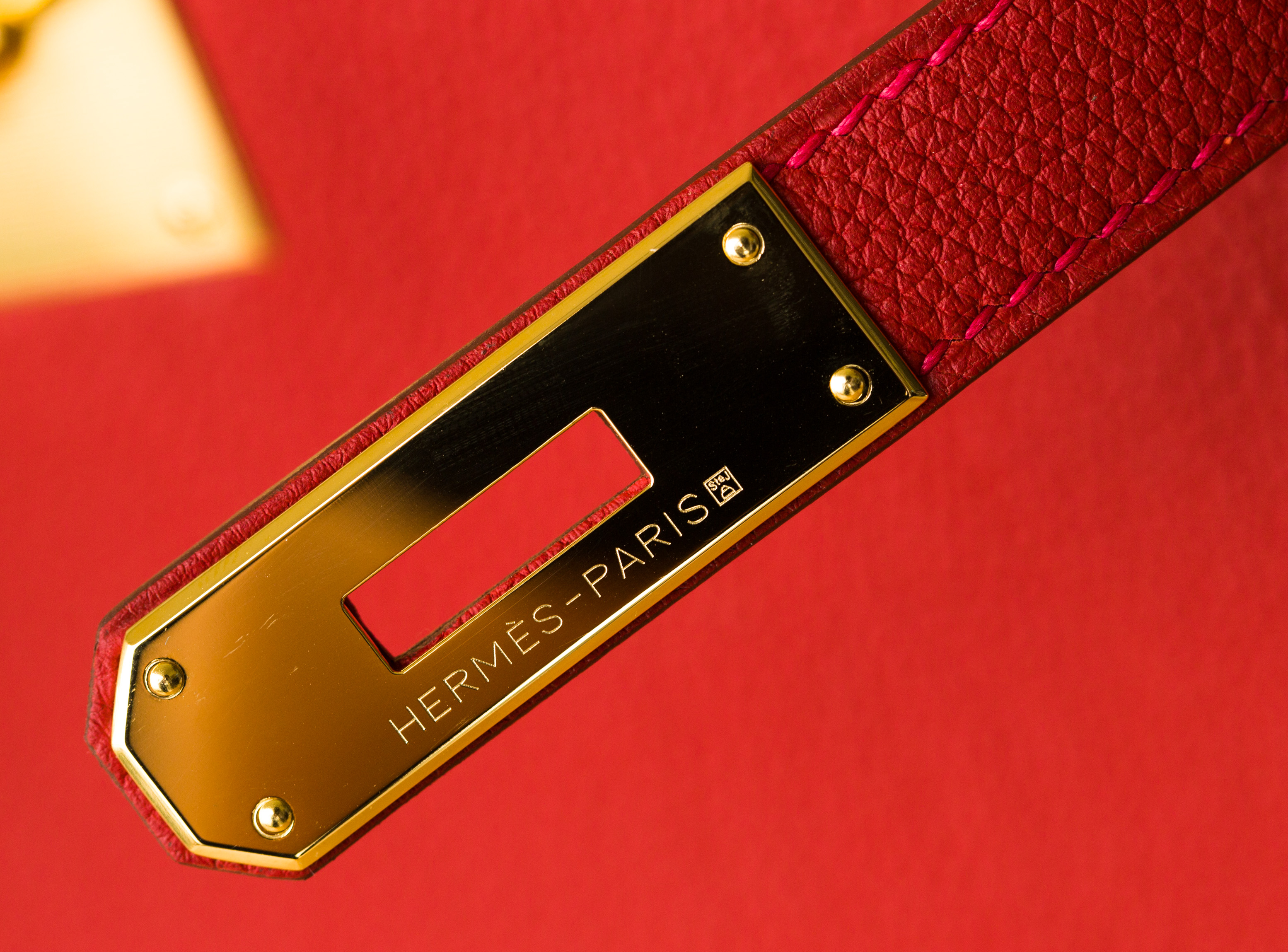 爱马仕包包官网 Hermes Kelly 28cm 2R芍药红原厂togo牛皮凯莉包