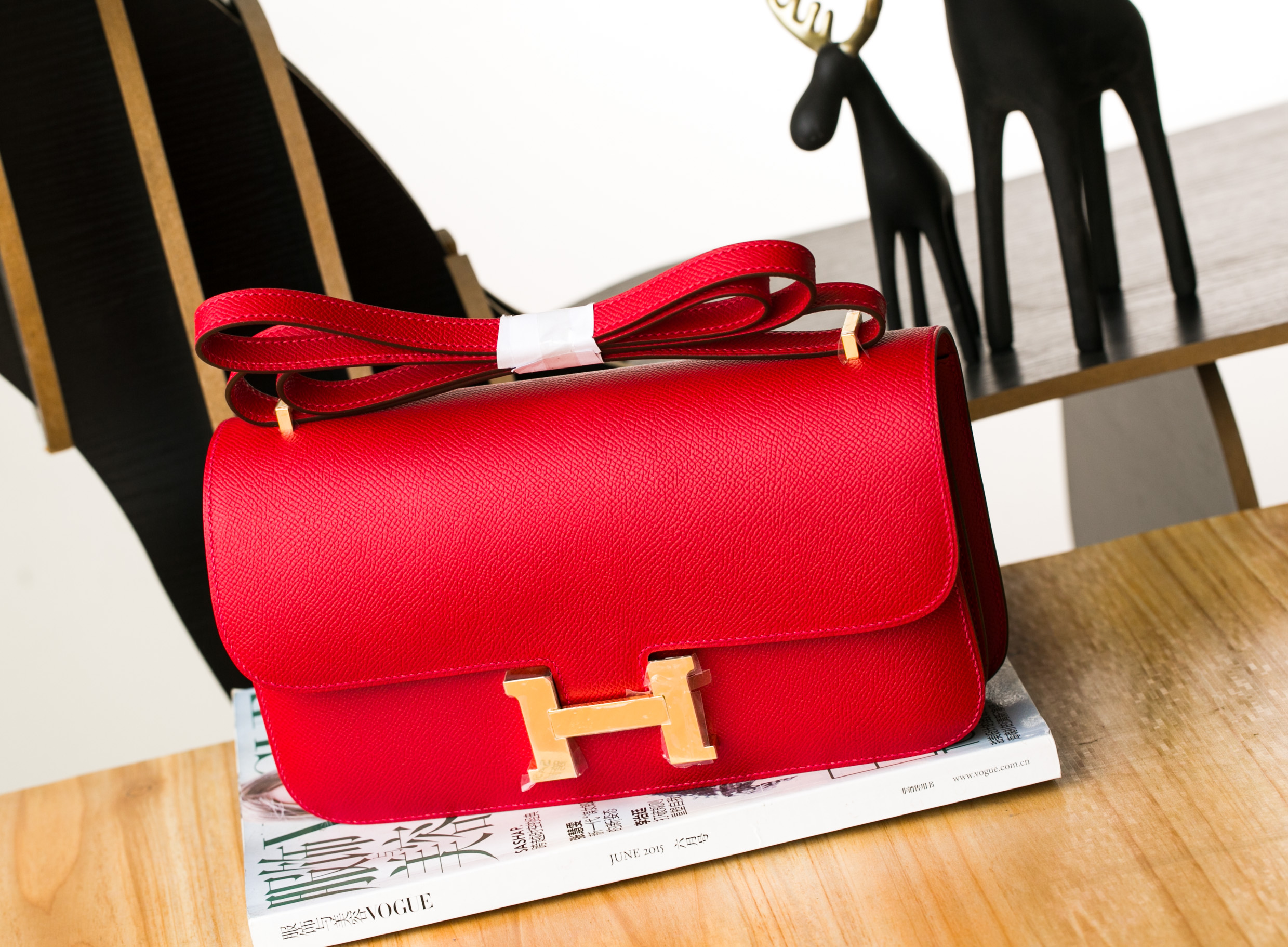 爱马仕包包官网 Hermes Constance空姐包26cm Q5国旗红进口epsom牛皮