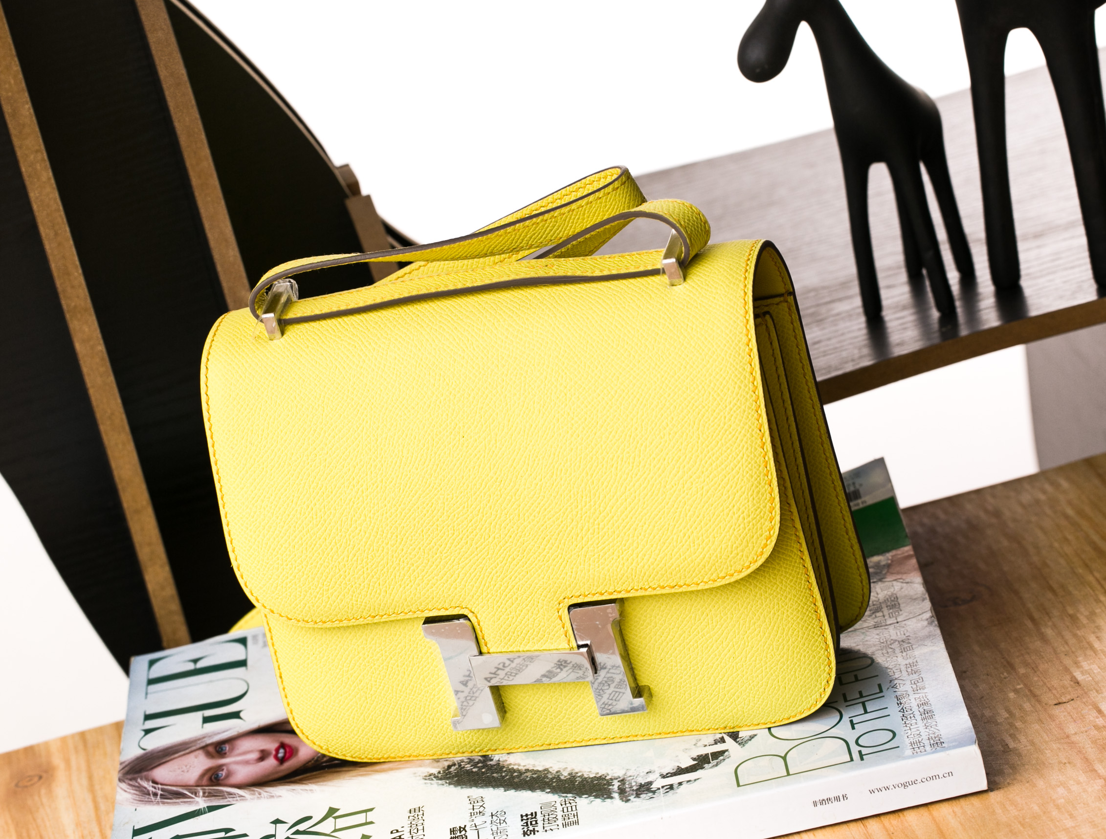 爱马仕空姐包价格 Hermes Constance19cm C9鹅蛋黄进口epsom牛皮
