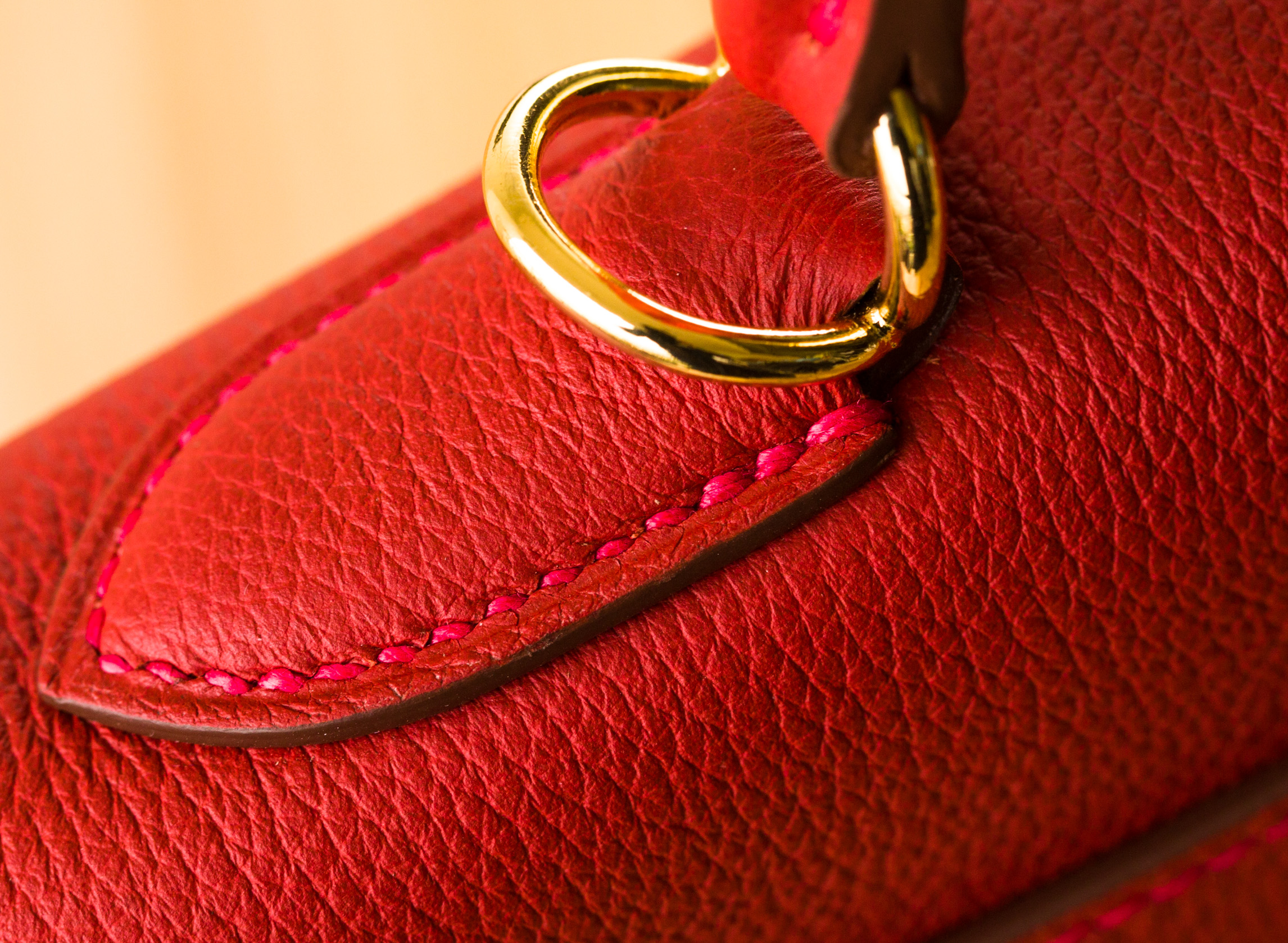 爱马仕包包官网 Hermes Kelly 28cm 2R芍药红原厂togo牛皮凯莉包