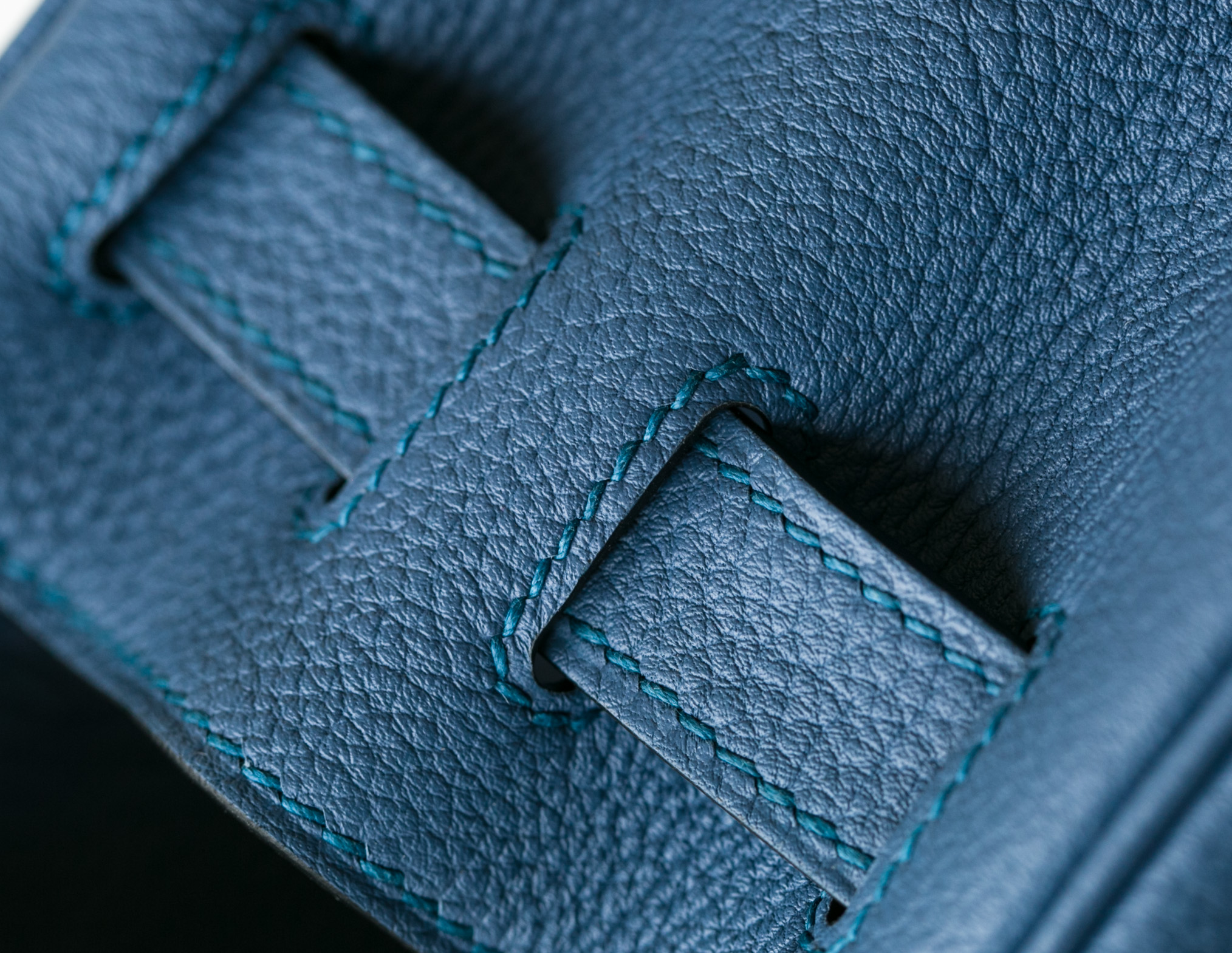 爱马仕Kelly包价格 Hermes 2R玛瑙蓝原厂togo牛皮凯莉包28cm 银扣