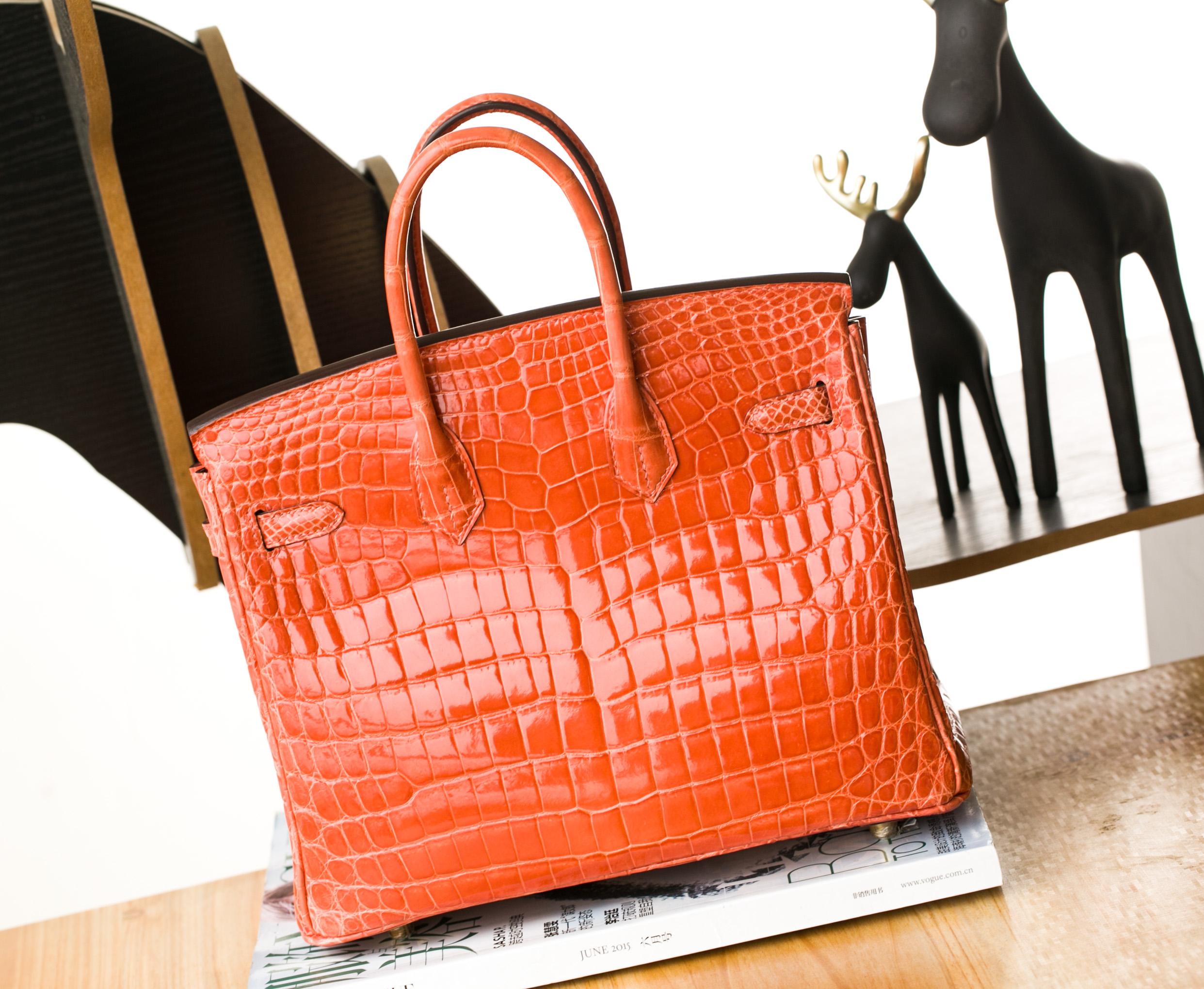 爱马仕铂金包价格 Hermes Birkin30cm 橙色原厂顶级鳄鱼皮铂金包