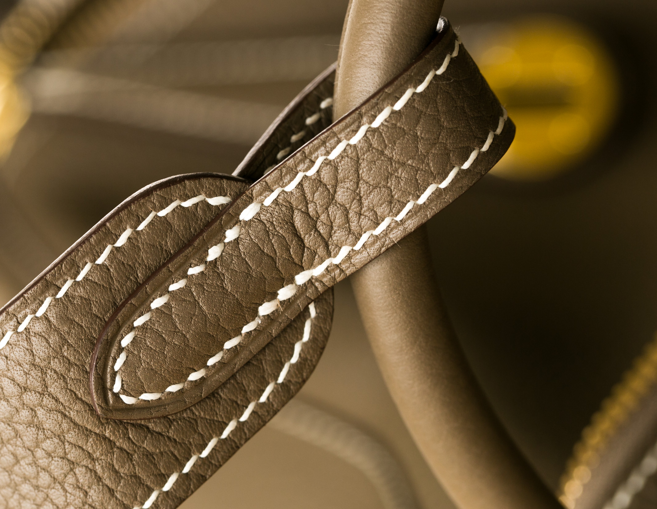 爱马仕琳迪包 Hermes Lindy30cm CK18大象灰进口togo牛皮 金扣
