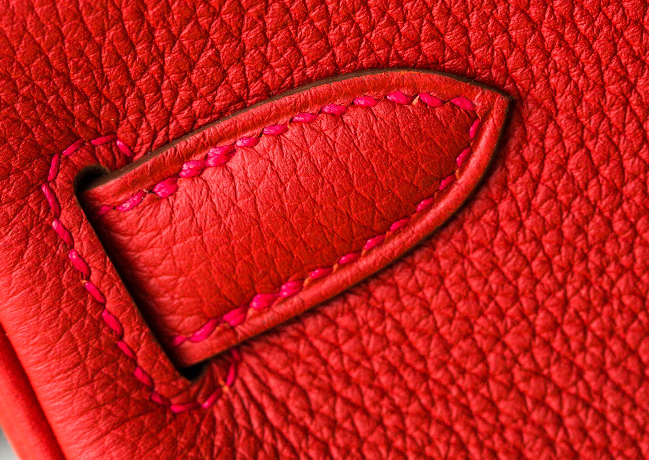 爱马仕包包官网 Hermes Kelly 28cm 2R芍药红原厂togo牛皮凯莉包