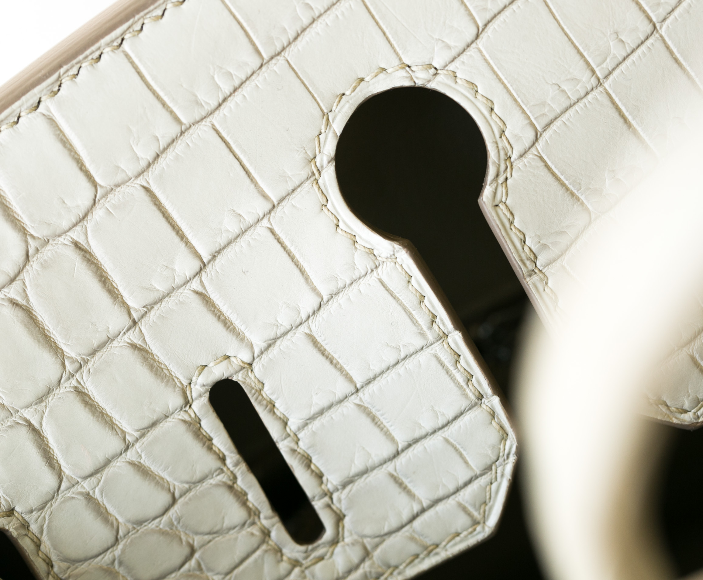 Birkin 30CM 雾面尼罗鳄 8L奶油白 两点 银扣