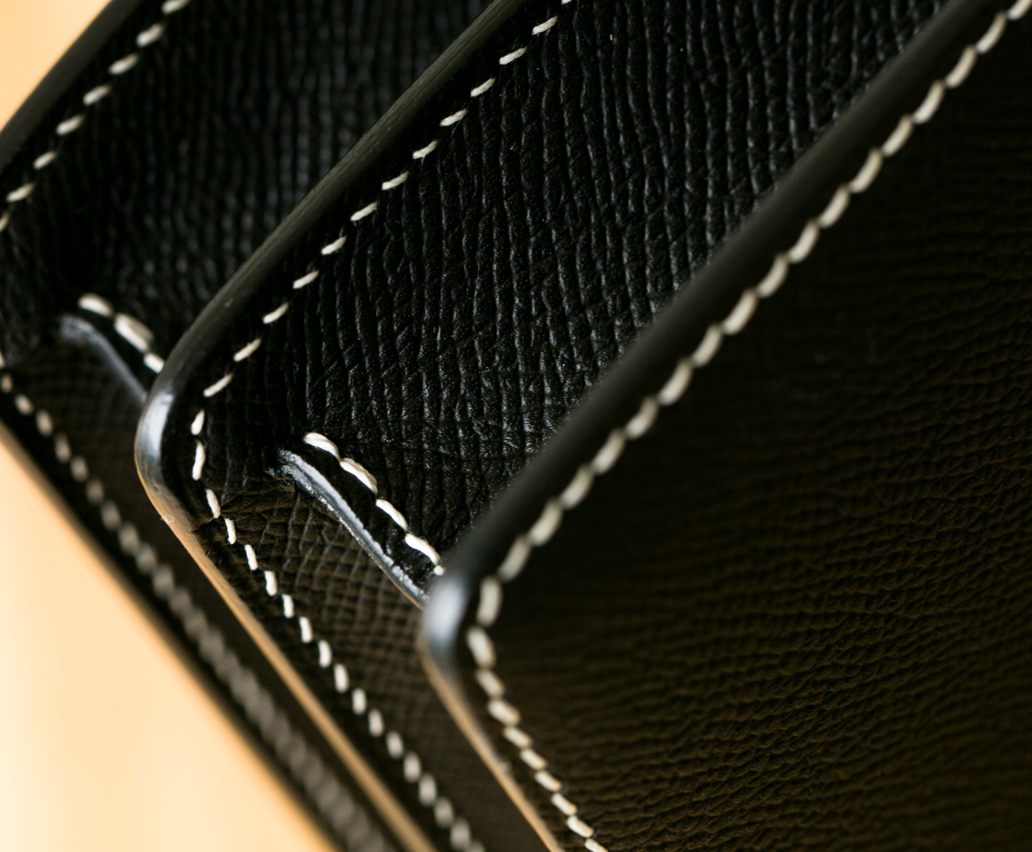 爱马仕新款女包 Hermes Roulis 23cm 黑色原厂epsom牛皮 银扣