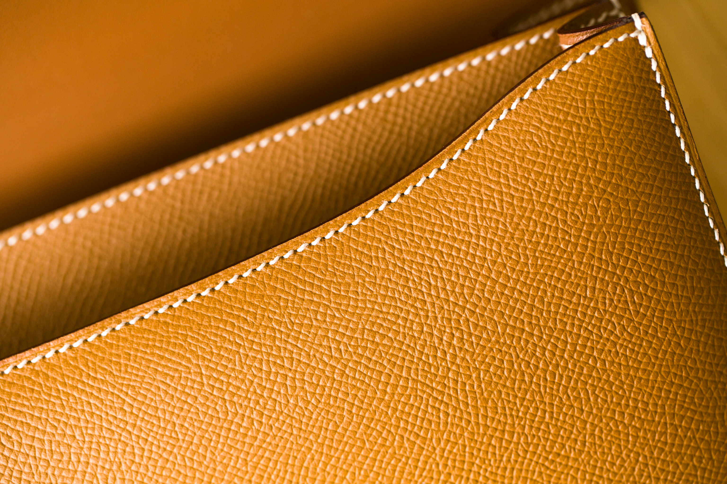 爱马仕康斯坦包 Hermes CK37金色进口epsom牛皮Constance 26cm