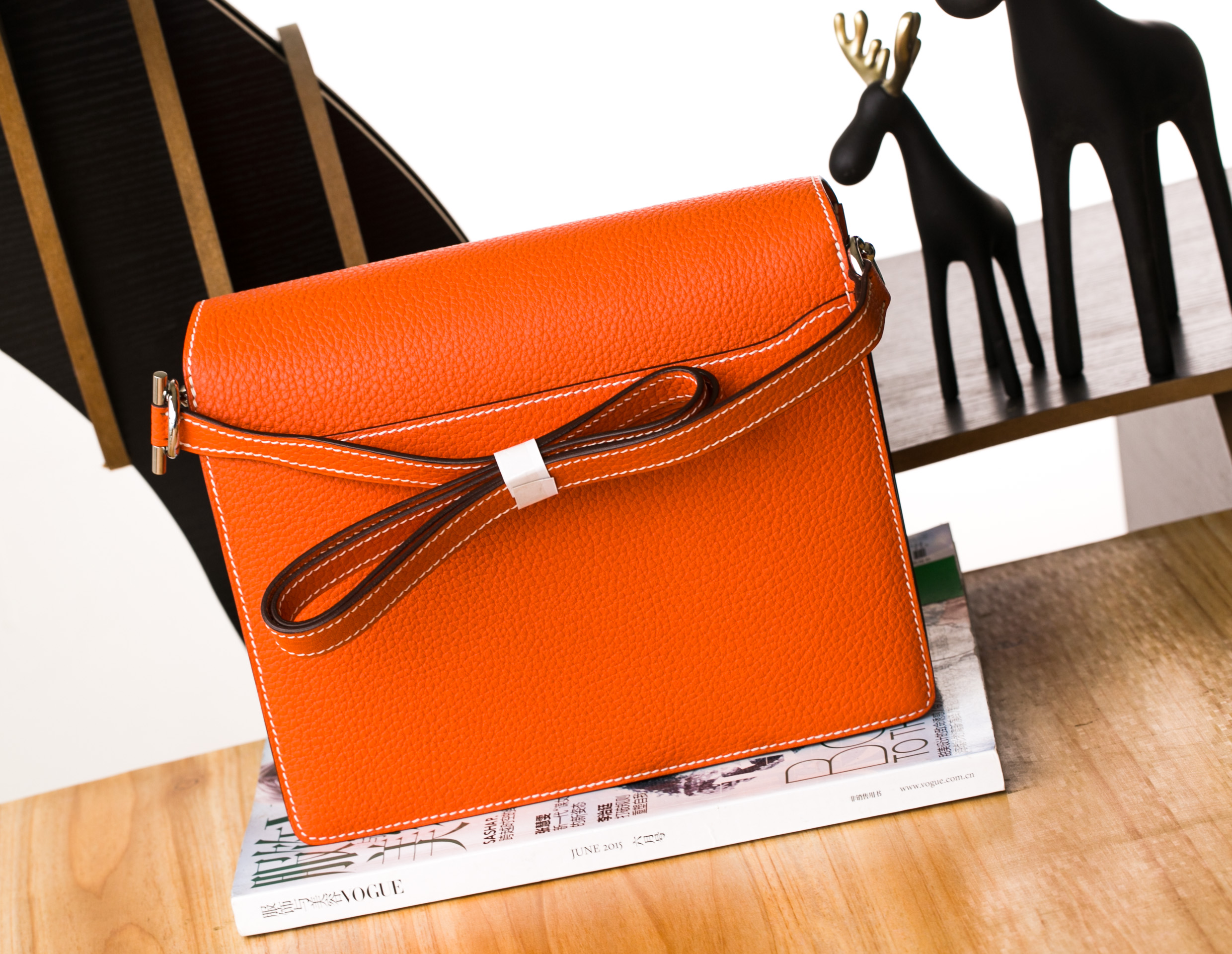 爱马仕女包价格 Hermes Roulis 23cm 橙色原厂TC牛皮猪鼻子包