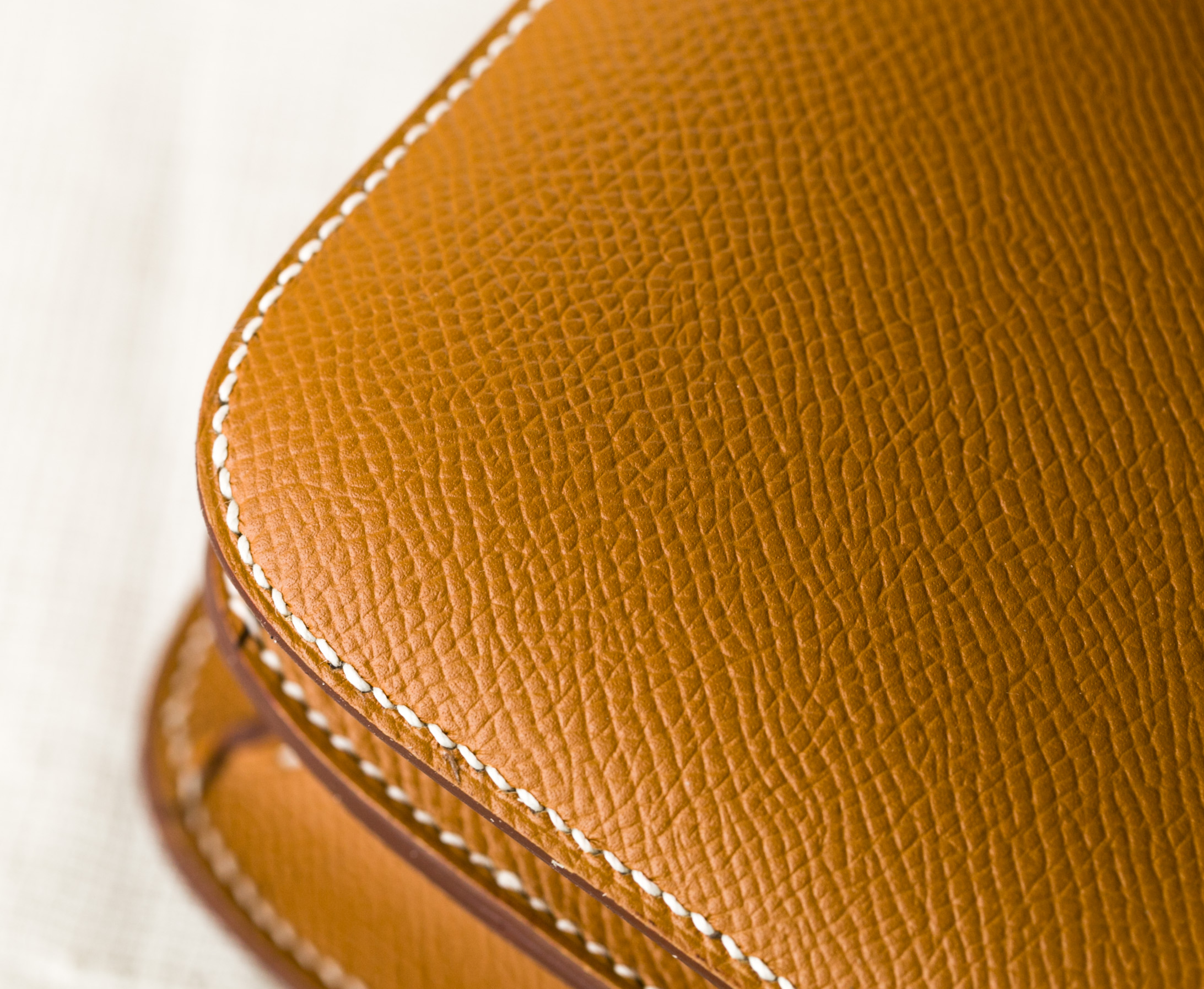 爱马仕康斯坦包 Hermes CK37金色进口epsom牛皮Constance 26cm