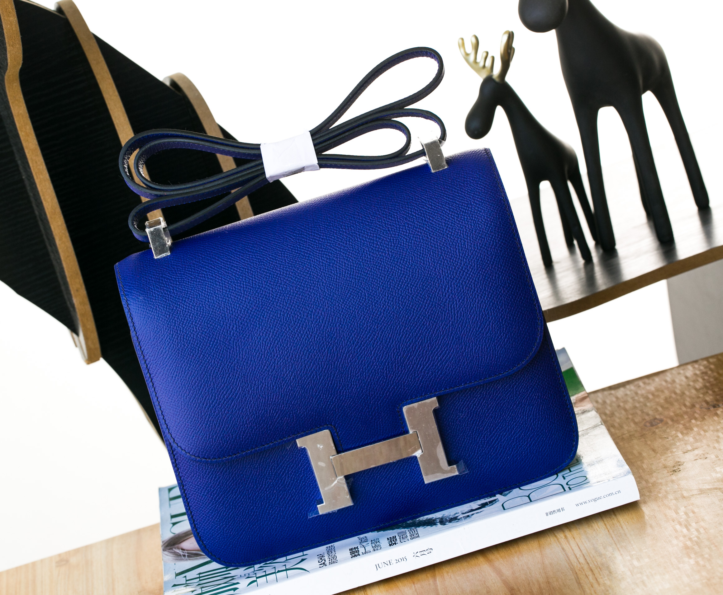 爱马仕空姐包价格 Hermes 7T电光蓝原厂epsom牛皮Constance 24cm