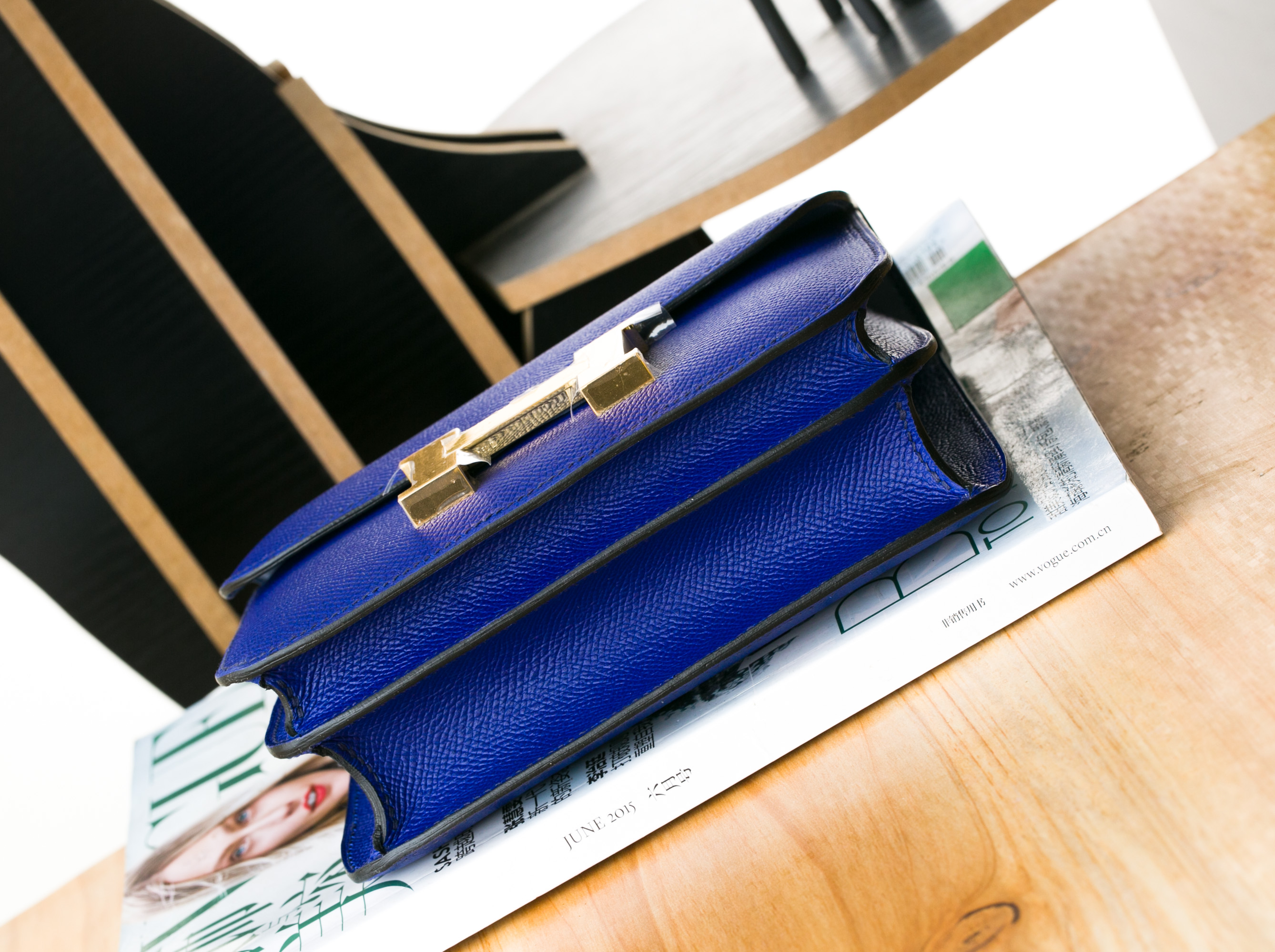 爱马仕空姐包价格 Hermes 7T电光蓝原厂epsom牛皮Constance 24cm