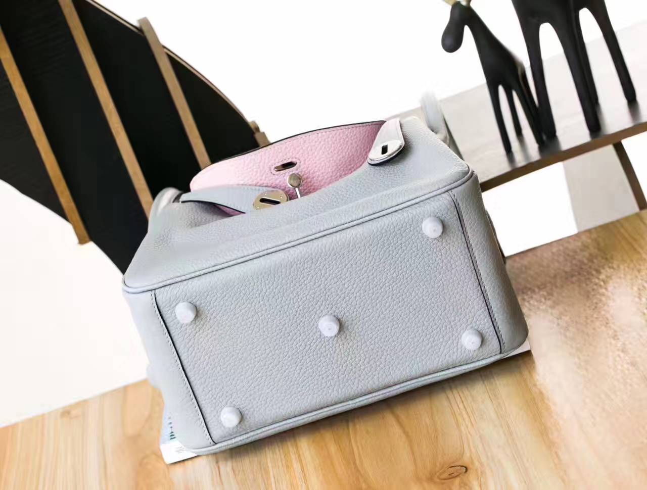 爱马仕琳迪包尺寸 Hermes Lindy 30cm 4Z海鸥灰拼水粉色原厂TC皮