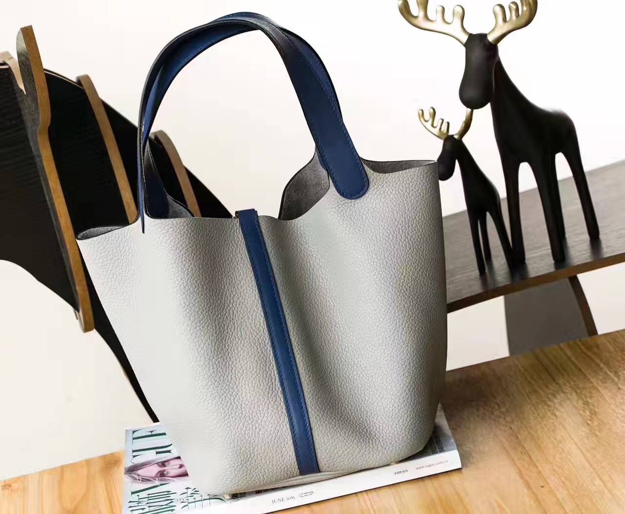 爱马仕水桶包 Hermes 冰川灰拼玛瑙蓝原厂TC牛皮Picotin 22cm