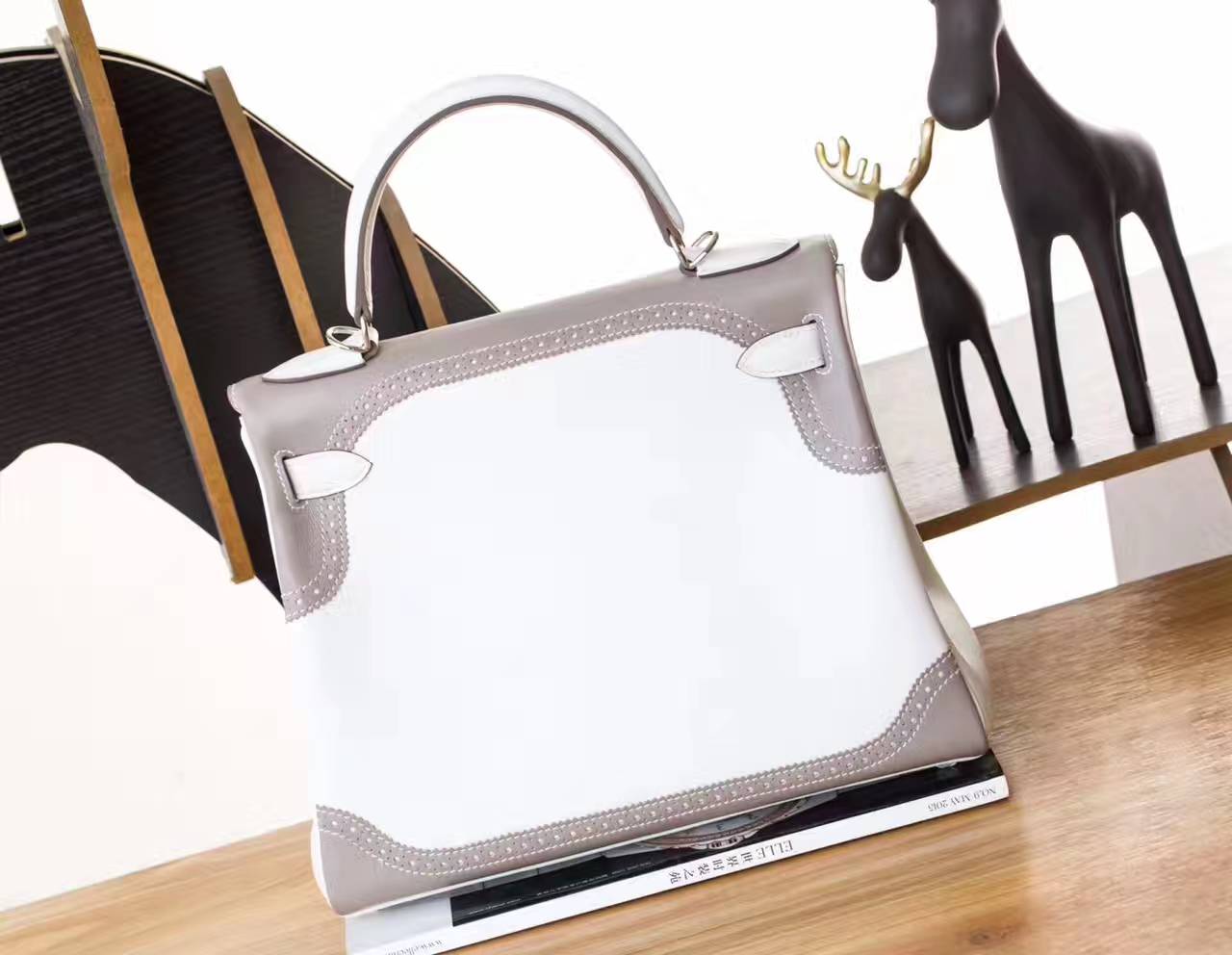 爱马仕凯莉包尺寸 Hermes Kelly 28cm 珍珠白拼斑鸠灰原厂swift皮
