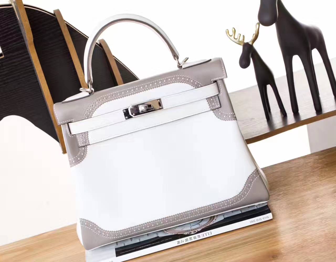 爱马仕凯莉包尺寸 Hermes Kelly 28cm 珍珠白拼斑鸠灰原厂swift皮