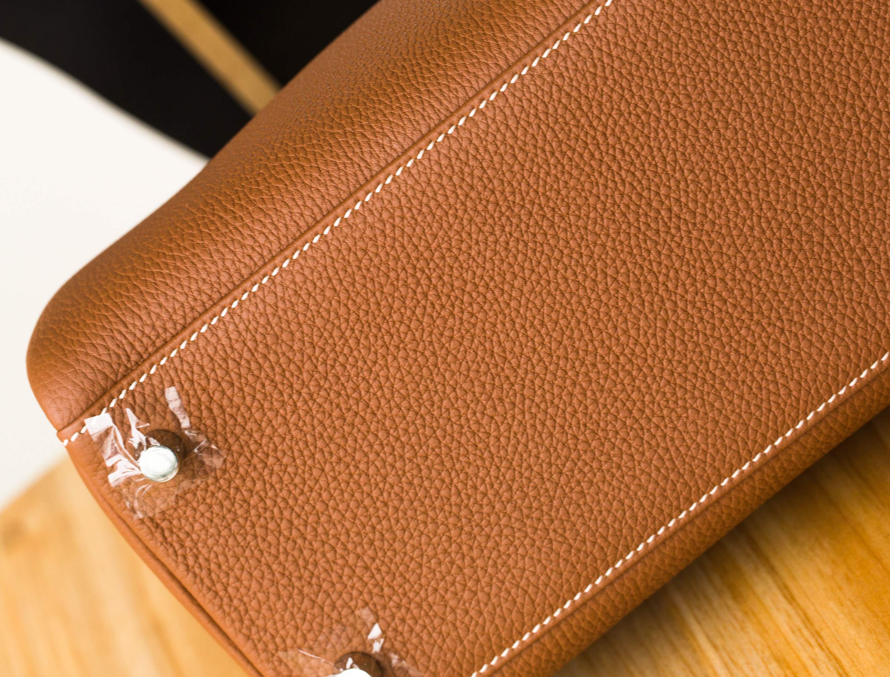爱马仕凯莉包价格 Hermes Kelly 32cm CK37金色原厂togo牛皮