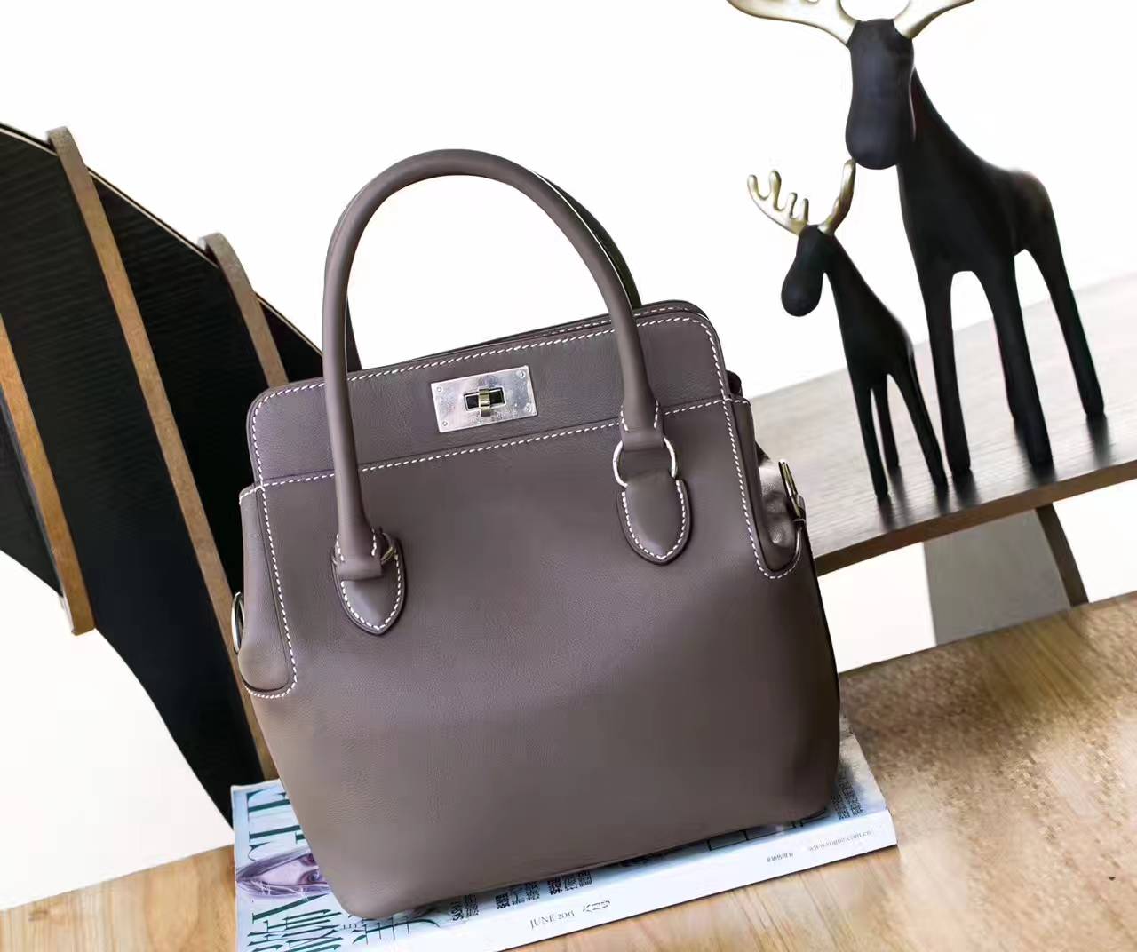 爱马仕牛奶包 Hermes Toolbox 20cm 大象灰原厂swift牛皮 银扣
