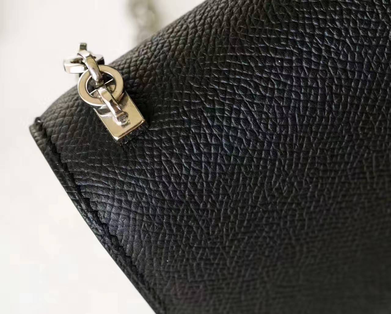 爱马仕新款包包 Hermes Verrou 黑色原厂epsom牛皮机关枪包17cm