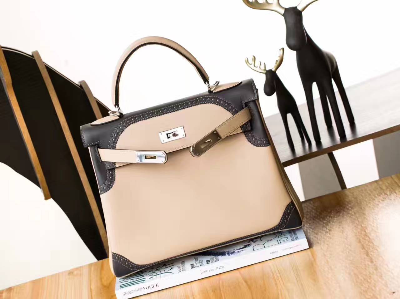 爱马仕Kelly女包 原厂Swift牛皮蕾丝凯莉包28cm 锡器灰拼斑鸠灰