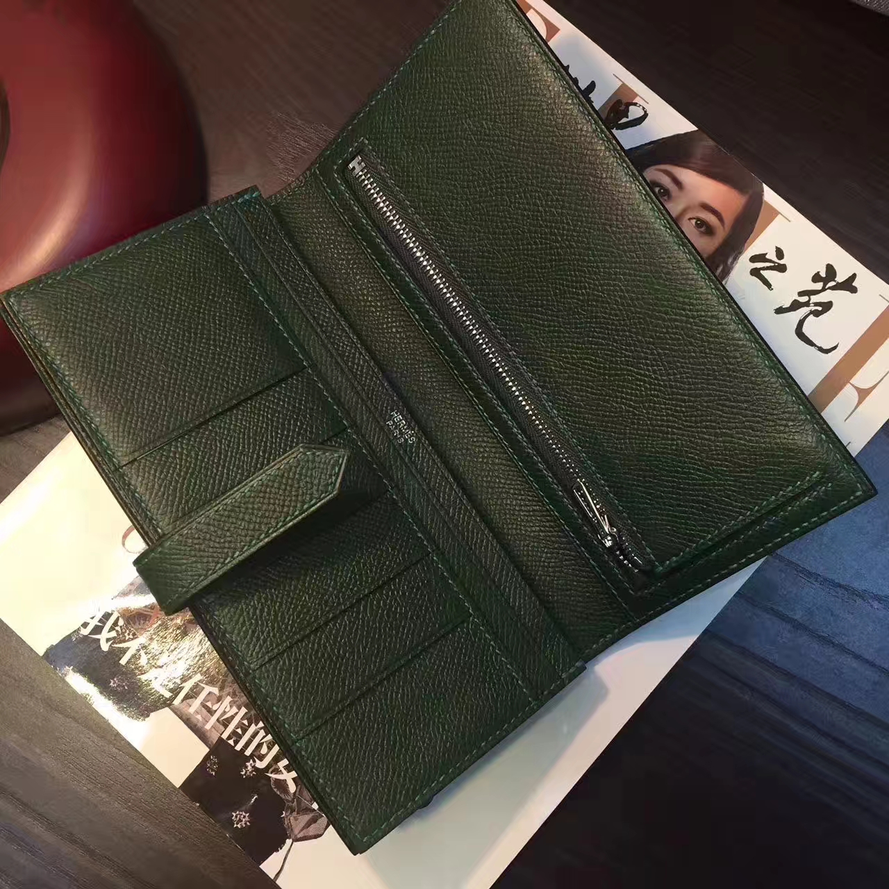 爱马仕钱包价格 Hermes 墨绿原厂epsom牛皮H扣长款钱夹