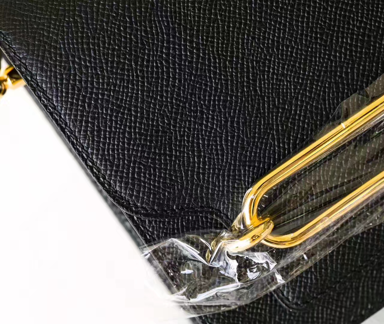 爱马仕包包官网 Hermes 黑色原厂Epsom牛皮猪鼻子包Roulis 19cm 金扣
