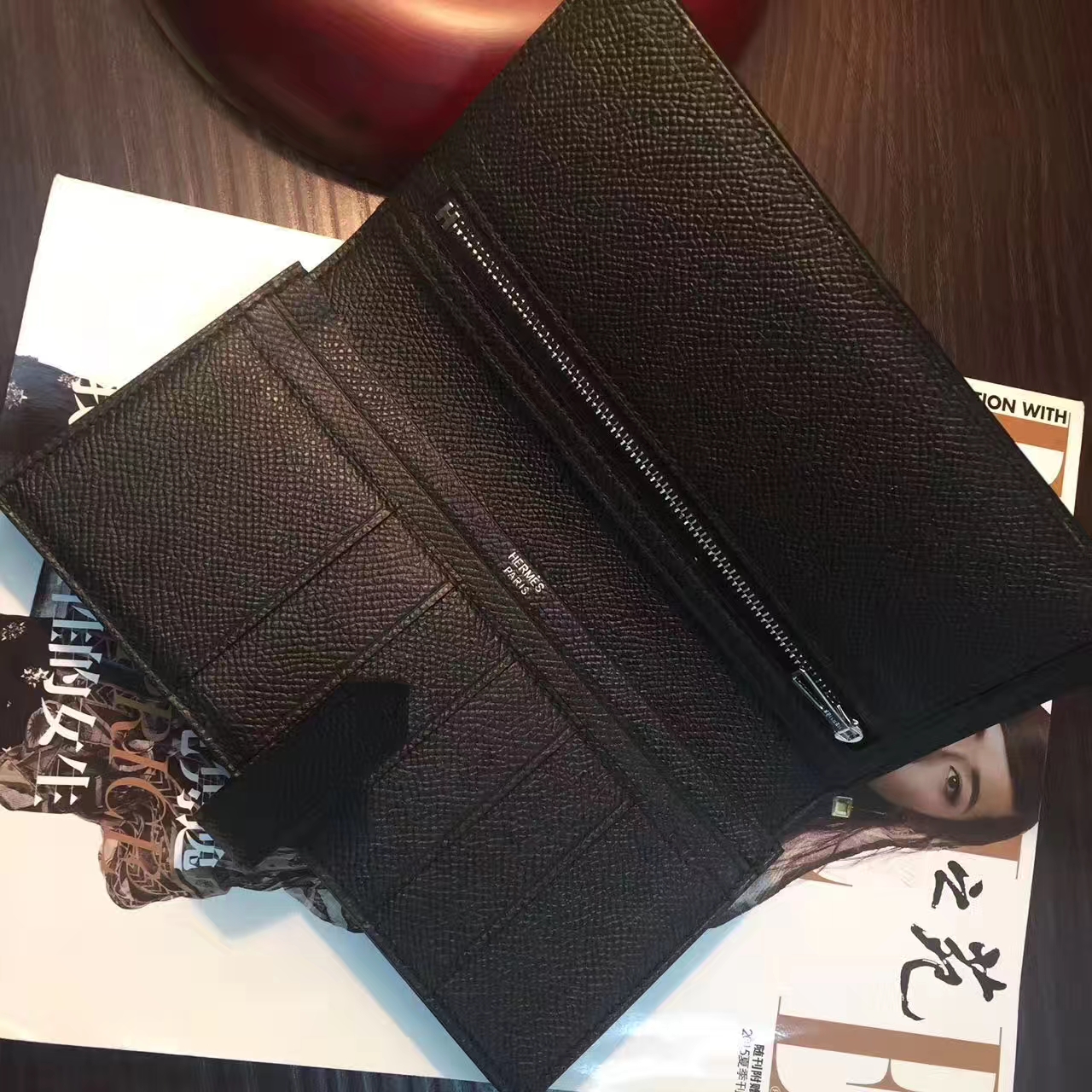 爱马仕西装夹 Hermes黑色原厂epsom牛皮H扣长款钱包 银扣
