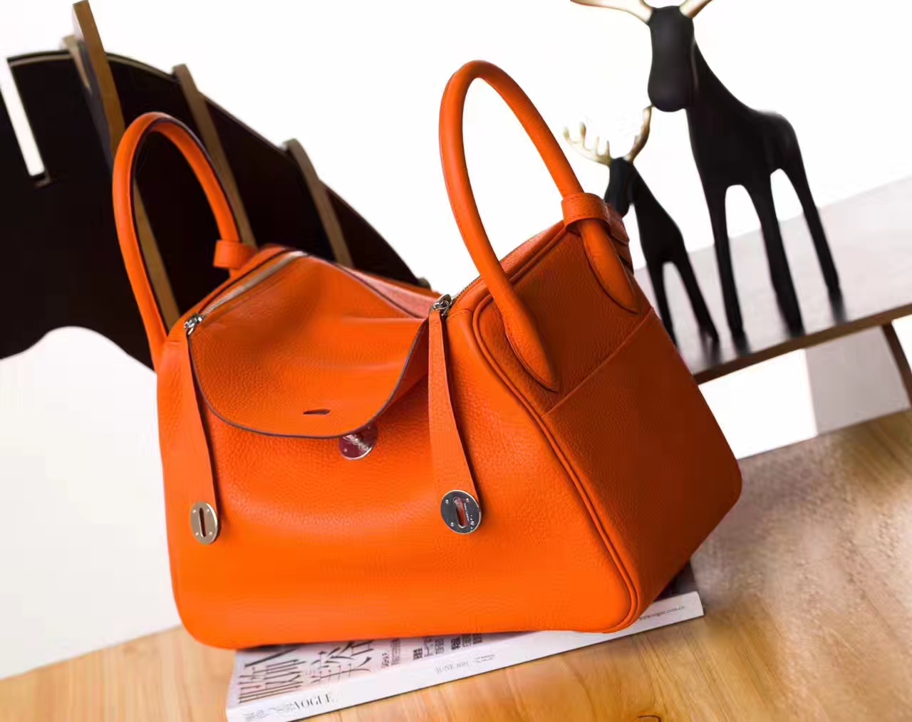 爱马仕Lindy包包 Hermes 93橙色原厂TC牛皮琳迪包30cm 银扣