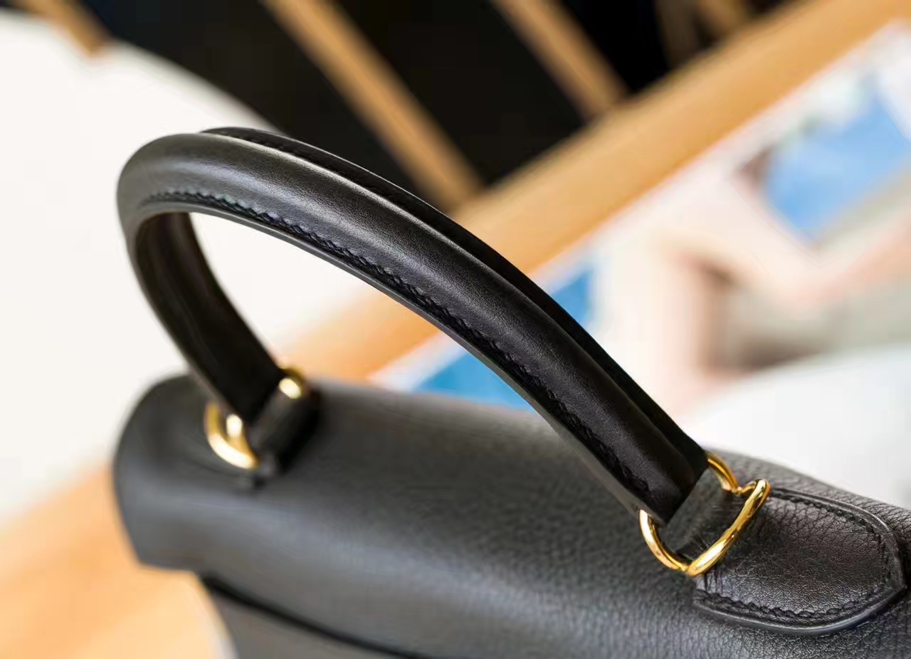 爱马仕包包官网 Hermes Kelly 28cm 黑色原厂togo牛皮凯莉包