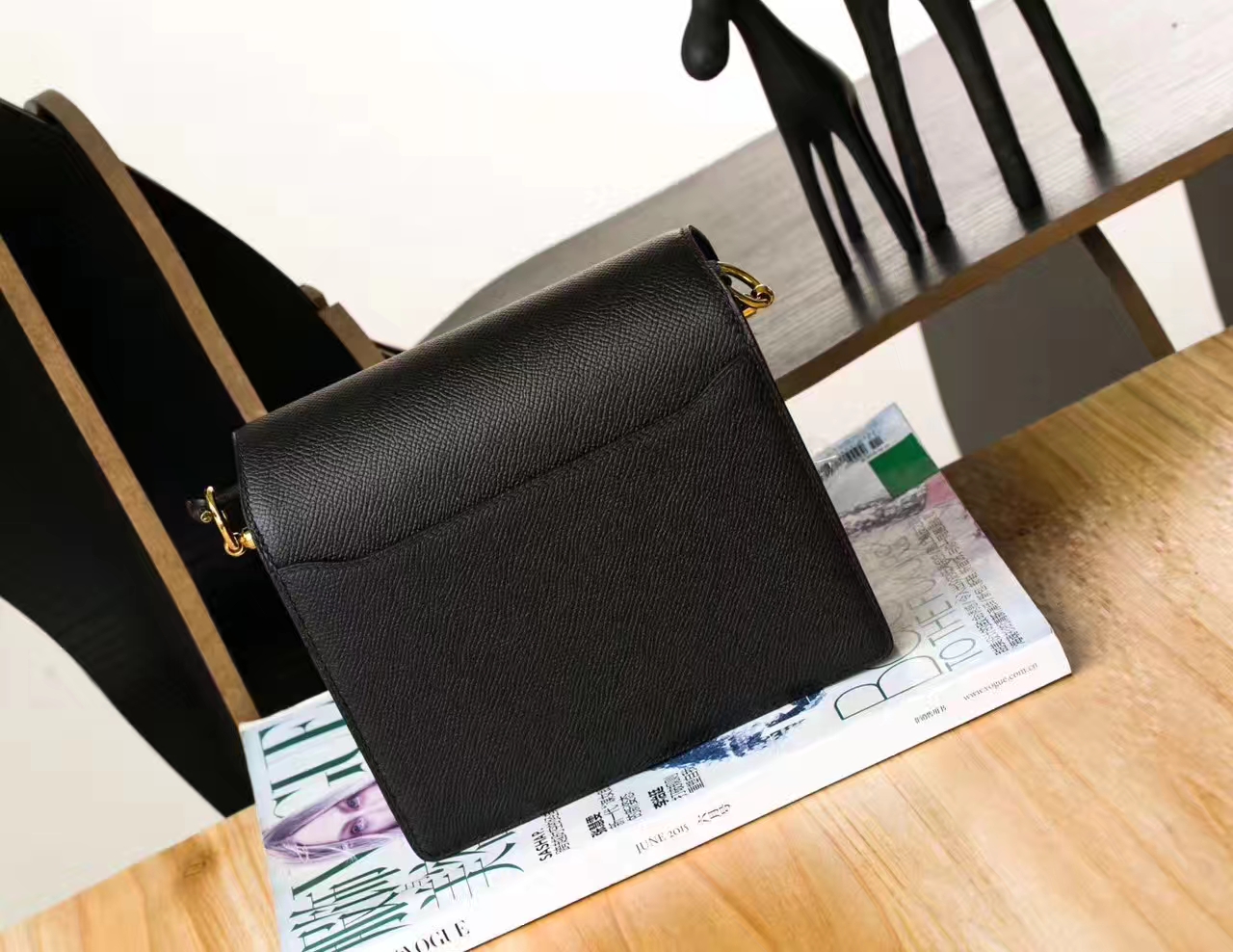 爱马仕包包官网 Hermes 黑色原厂Epsom牛皮猪鼻子包Roulis 19cm 金扣