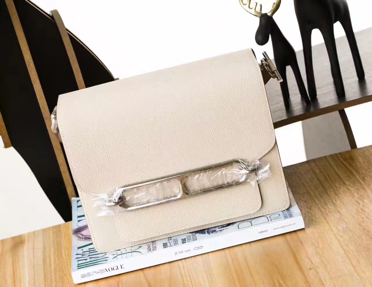 爱马仕包包批发 Hermes CK80珍珠灰原厂TC牛皮Roulis猪鼻子包23cm