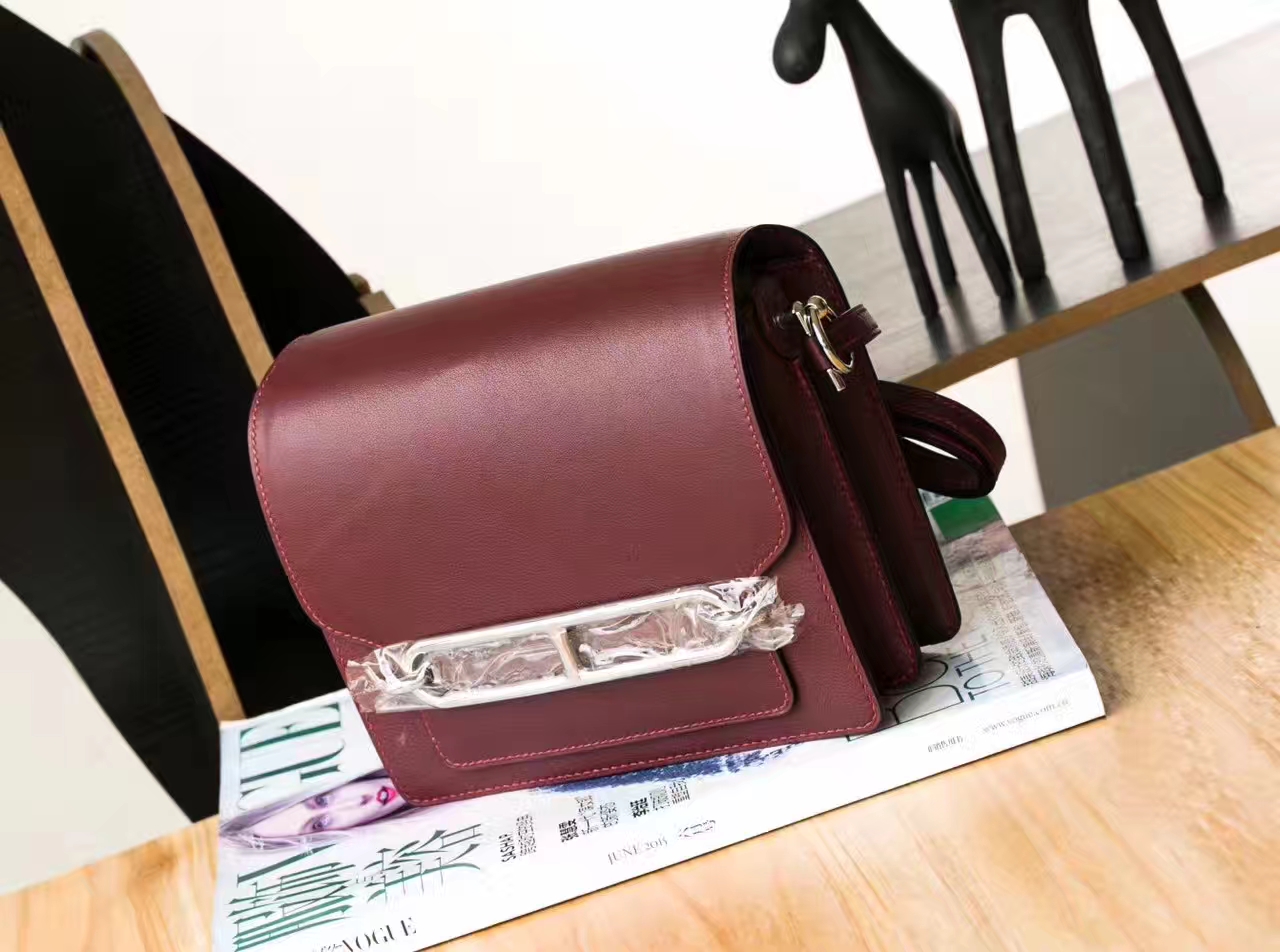 爱马仕女包价格 Hermes Roulis 19cm K1石榴红原厂Swift牛皮 银扣
