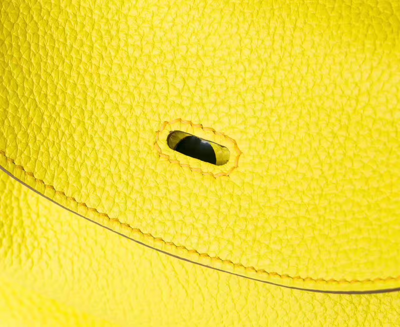 Hermes Lindy 30cm 爱马仕9H柠檬黄原厂TC牛皮琳迪包 金扣