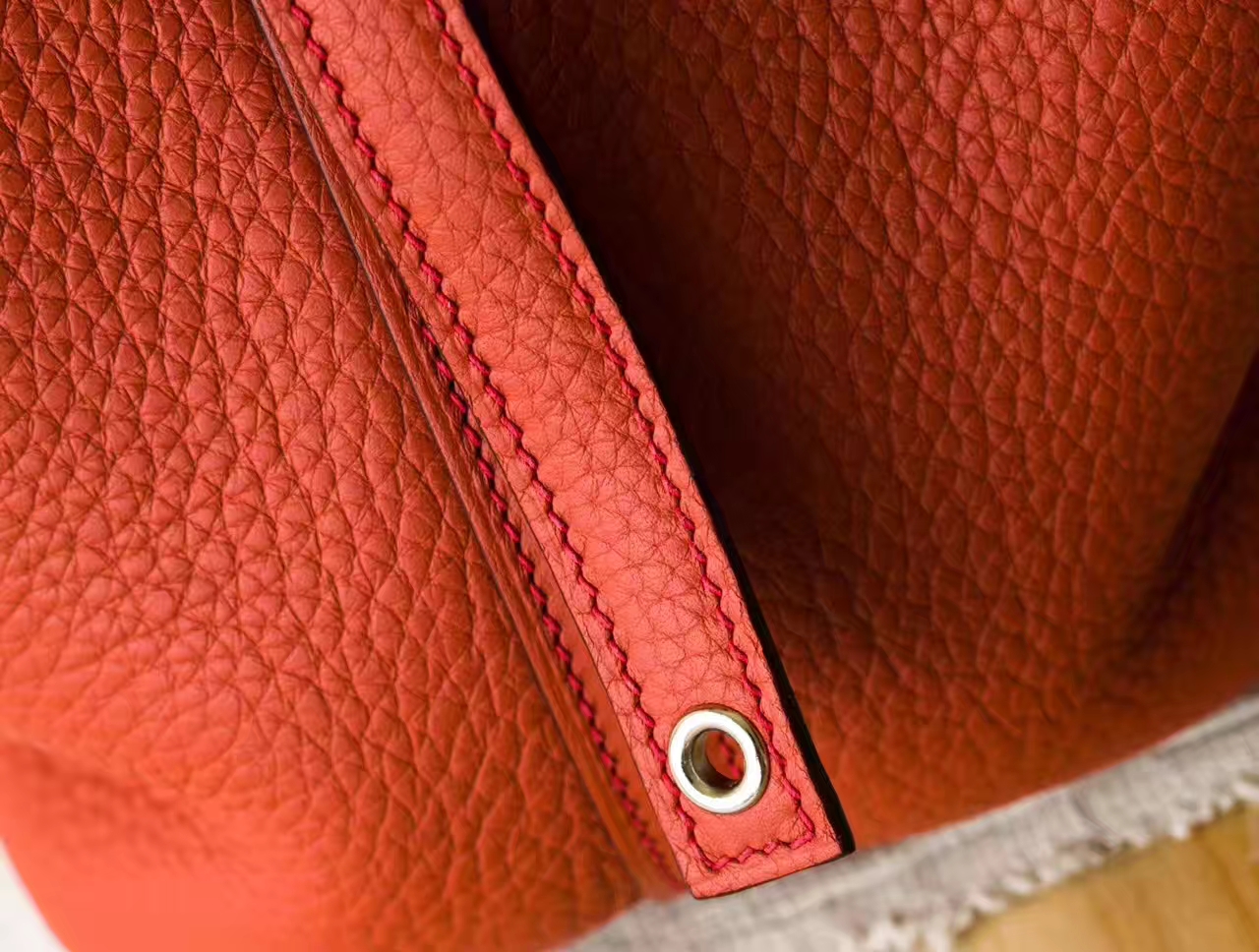 爱马仕女包价格 Hermes Picotin 18cm 6C古铜色原厂TC牛皮水桶包