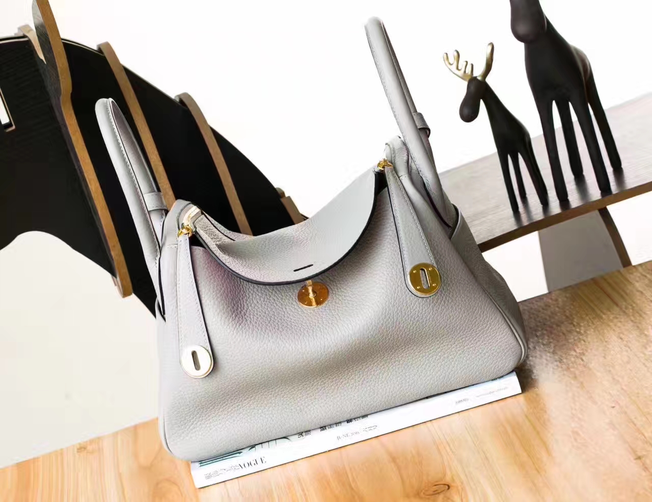 爱马仕琳迪包尺寸 Hermes Lindy 30cm 冰川蓝拼水粉色TC牛皮