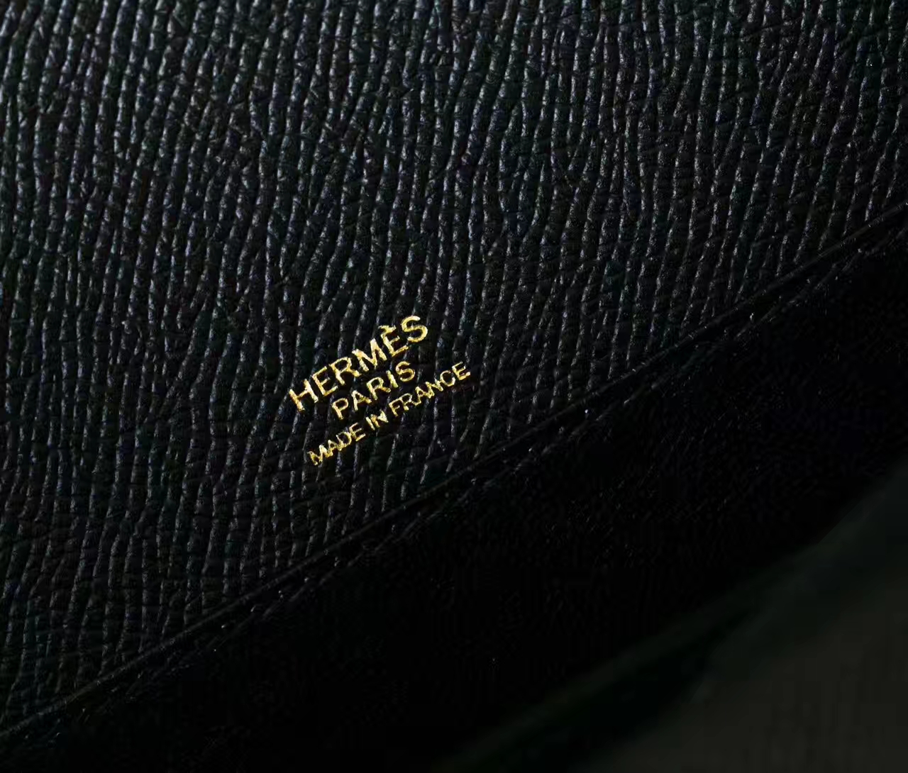 爱马仕包包官网 Hermes 黑色原厂Epsom牛皮猪鼻子包Roulis 19cm 金扣