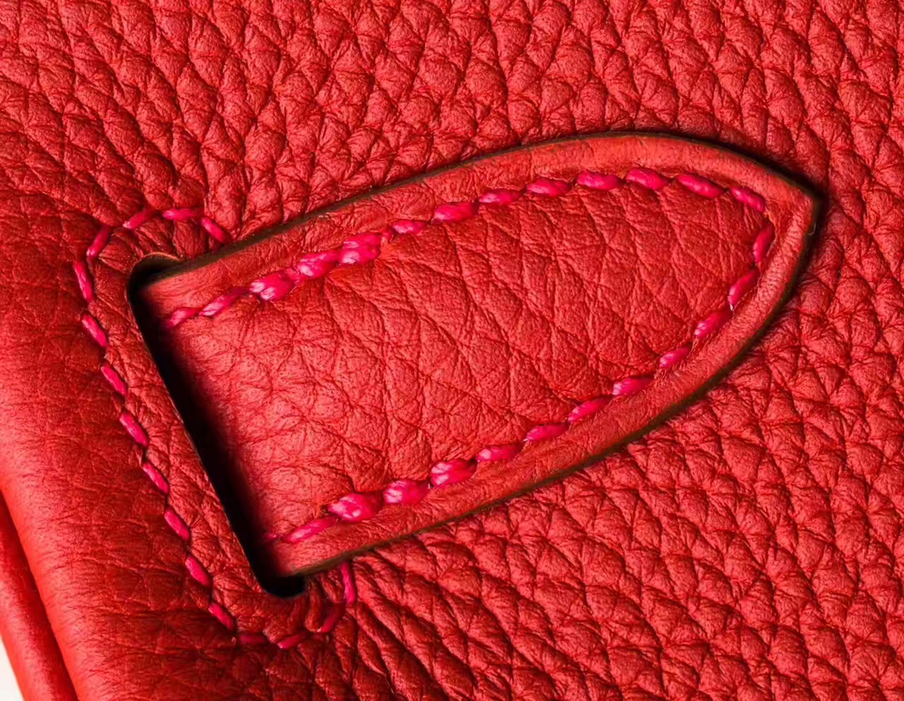 爱马仕Kelly包包 Hermes Q5国旗红原厂togo牛皮凯莉包28cm 金扣