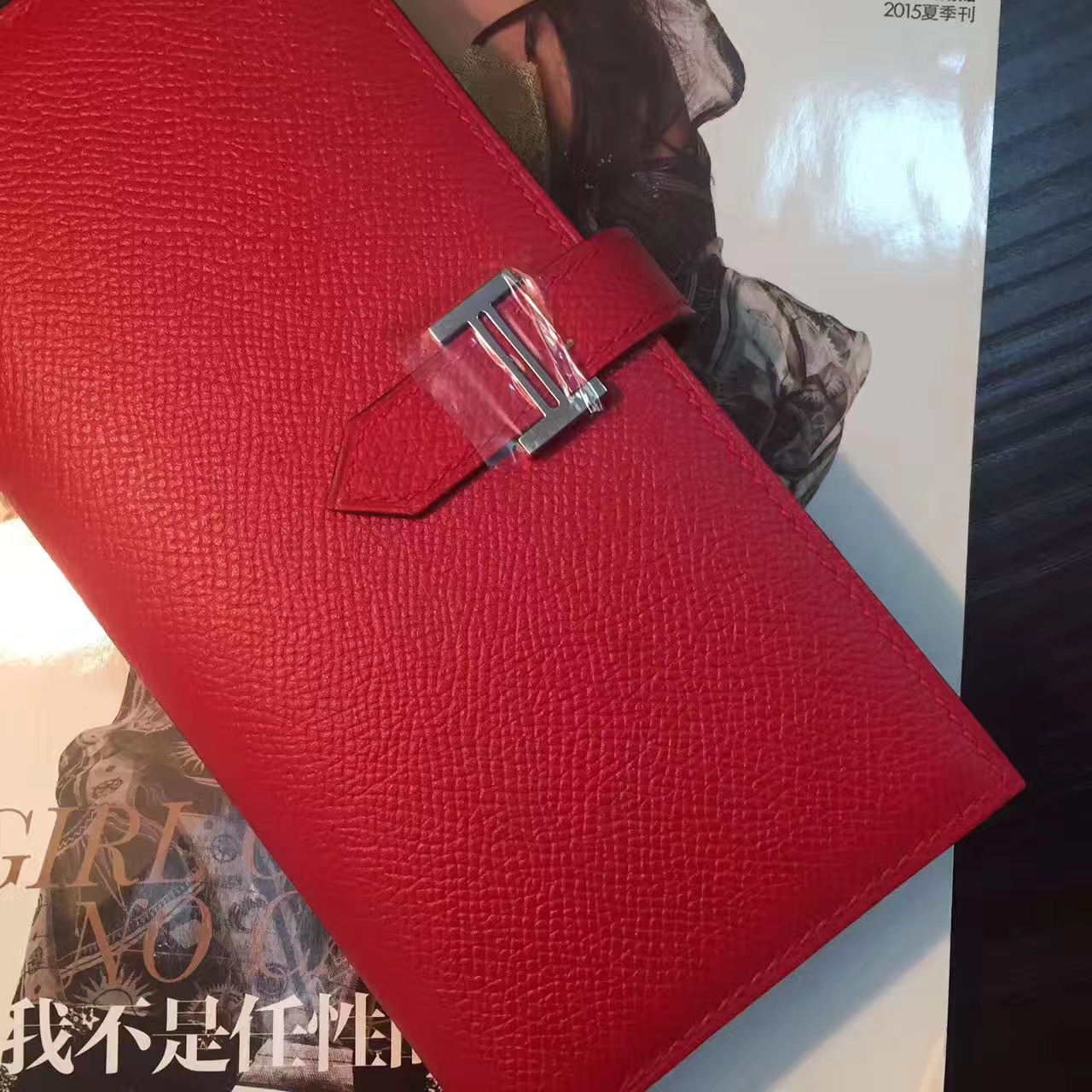 Hermes钱包价格 爱马仕国旗红原厂epsom牛皮长款钱夹 银扣