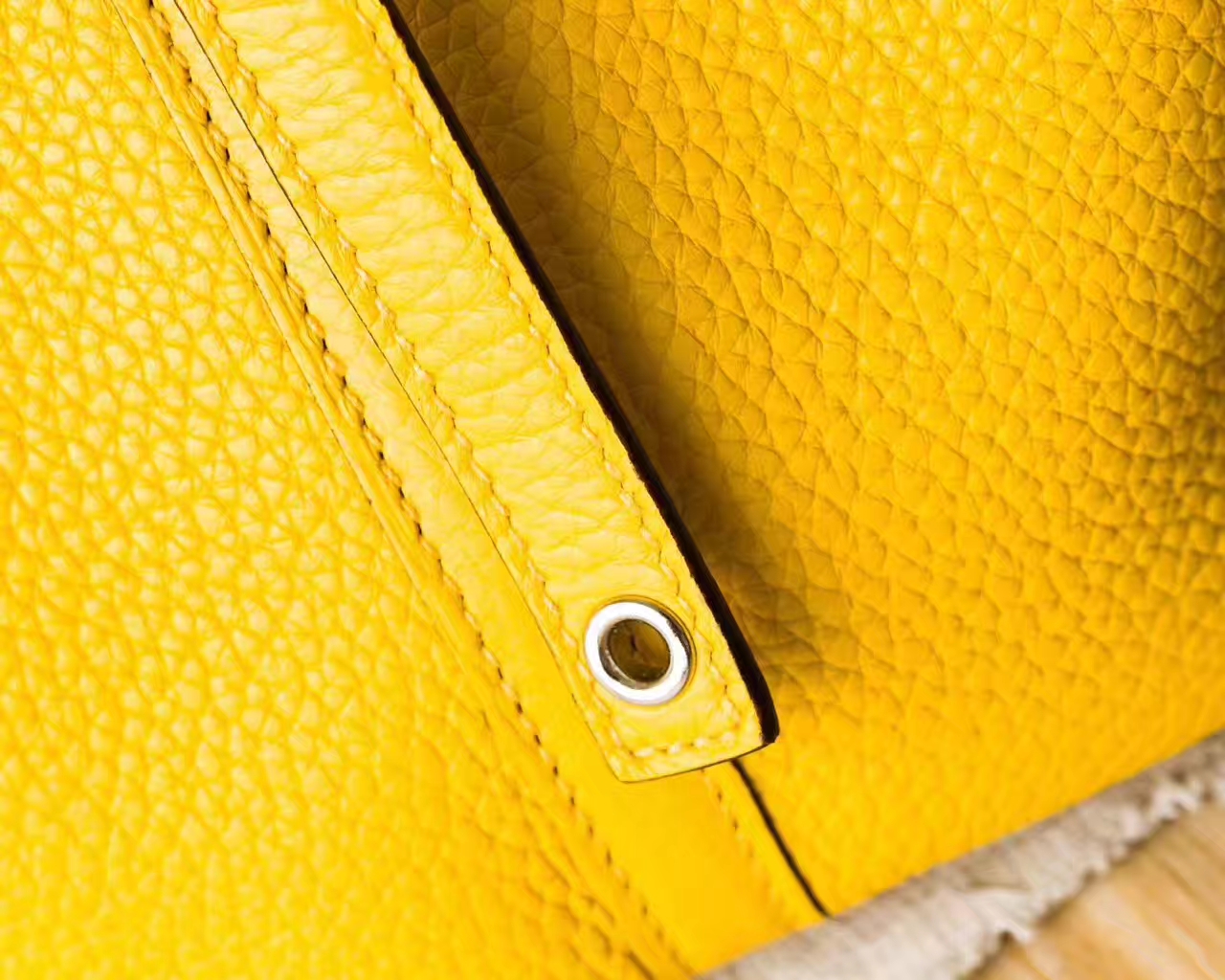 爱马仕水桶包尺寸 Hermes Picotin 22cm 9H柠檬黄原厂TC牛皮 银扣