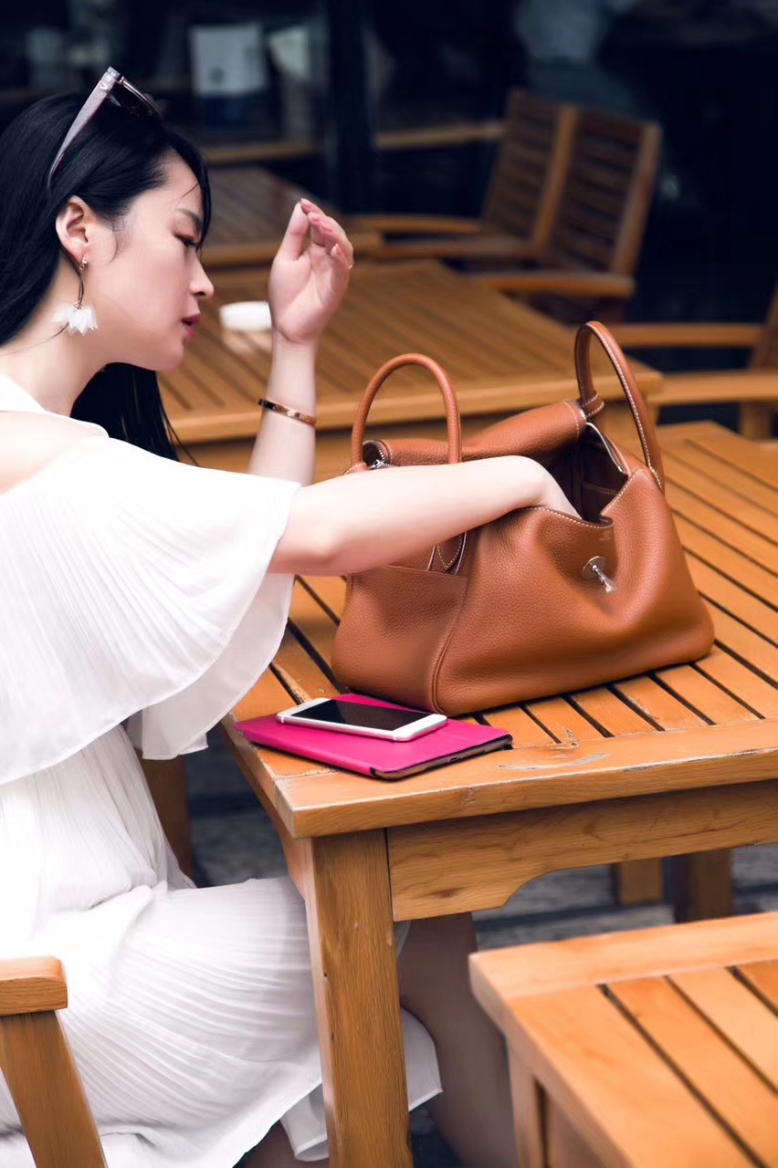 爱马仕Lindy女包 Hermes CK37金色TC牛皮琳迪包Lindy30cm 银扣