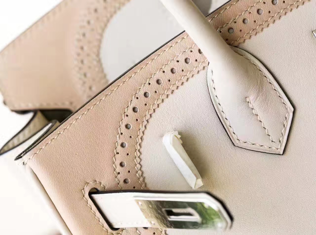 Hermes爱马仕珍珠灰拼斑鸠灰原厂Swift牛皮蕾丝铂金包Birkin30cm