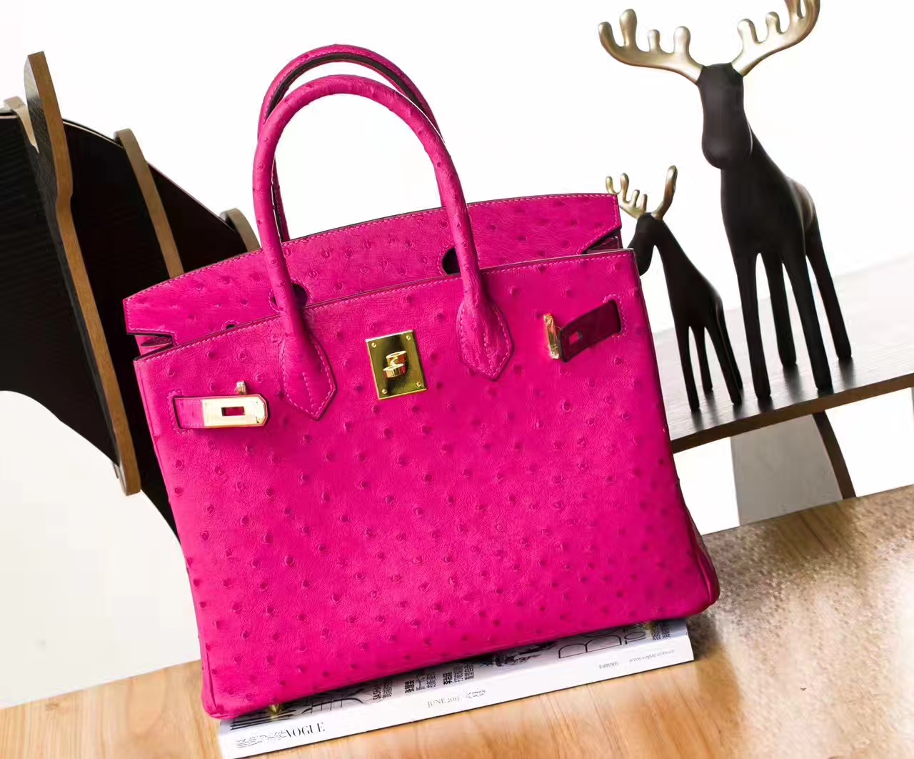 爱马仕鸵鸟皮铂金包 Hermes Birkin 30cm 桃红色 金扣