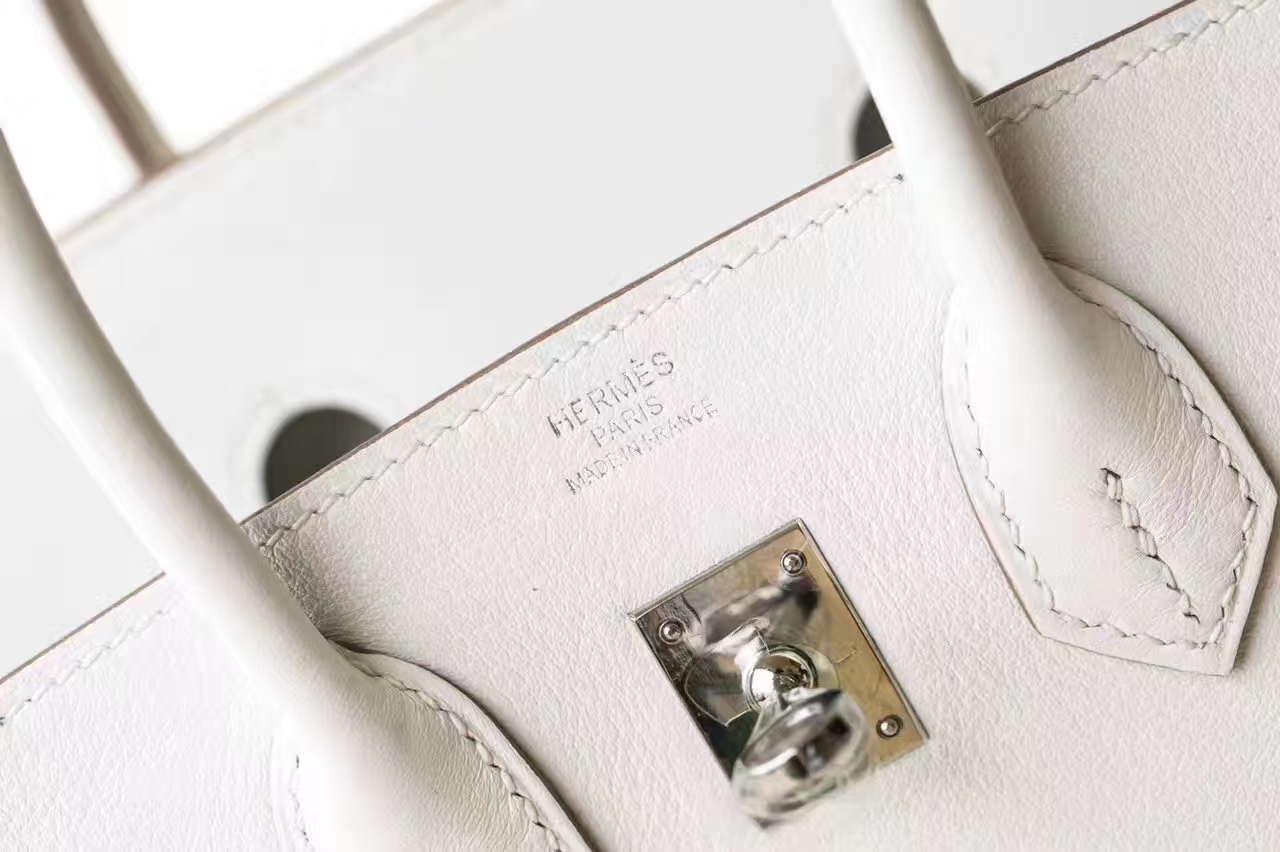Hermes女包价格 爱马仕奶昔白原厂Swift牛皮Birkin铂金包25cm 银扣