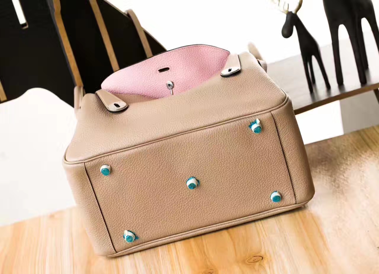 爱马仕琳迪包尺寸 Hermes Lindy 30cm 斑鸠灰拼樱花粉原厂TC牛皮